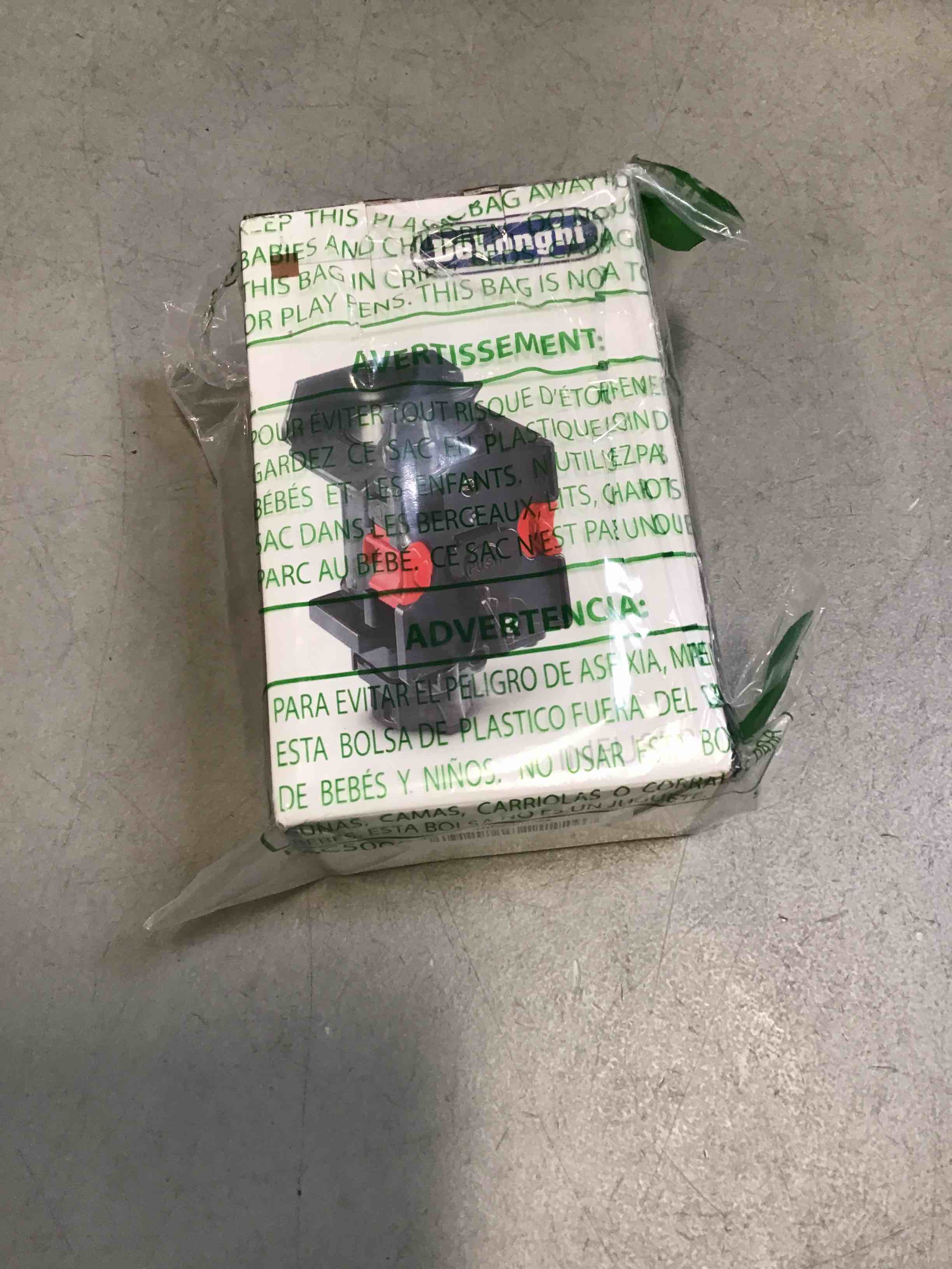 https://s3.amazonaws.com/lotting-images-prod/bidfta/BLU6733185_1720204464439.jpeg