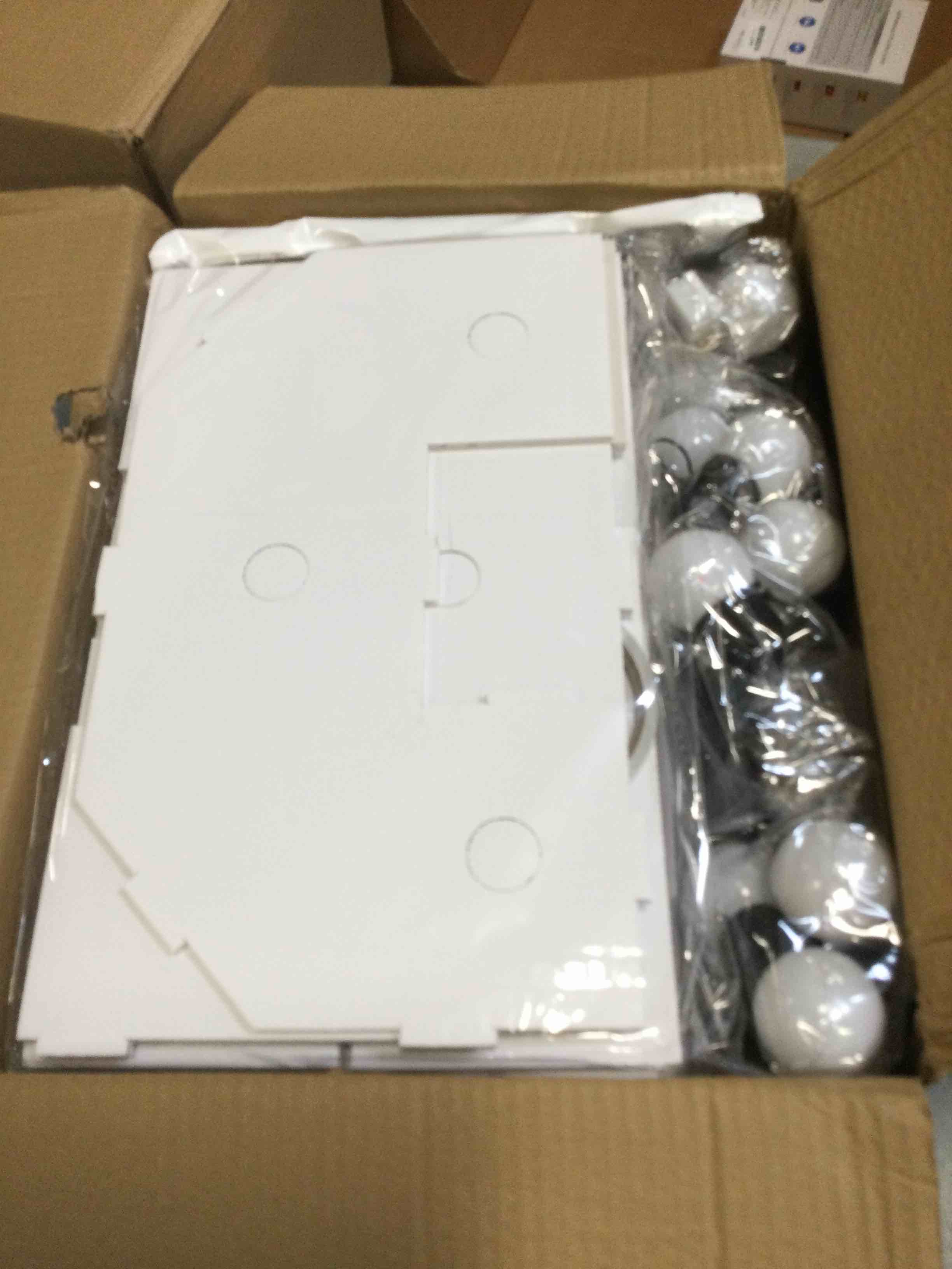 https://s3.amazonaws.com/lotting-images-prod/bidfta/BLU6733612_1720550142858.jpeg