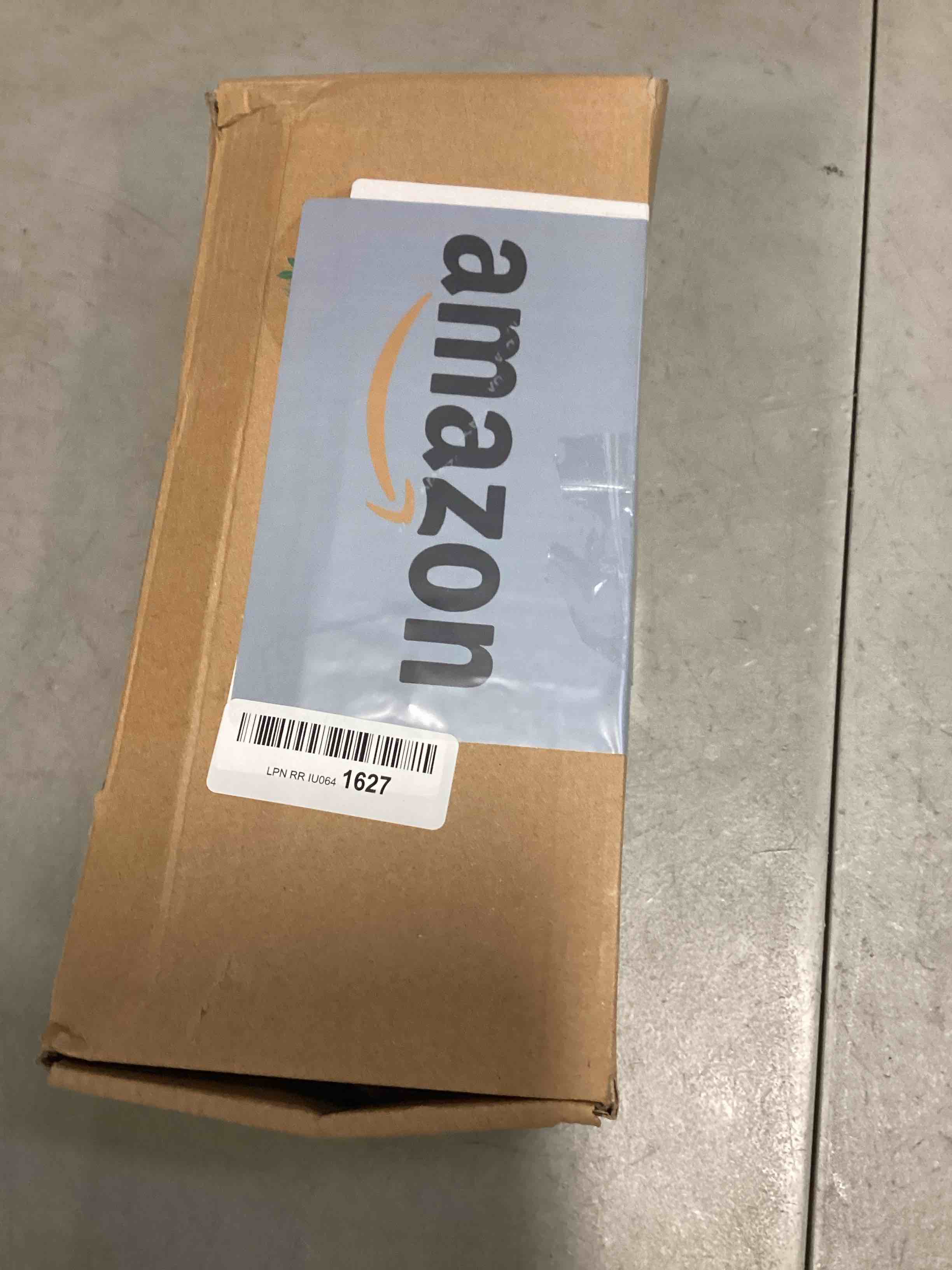 https://s3.amazonaws.com/lotting-images-prod/bidfta/BLU6733706_1720613980989.jpeg
