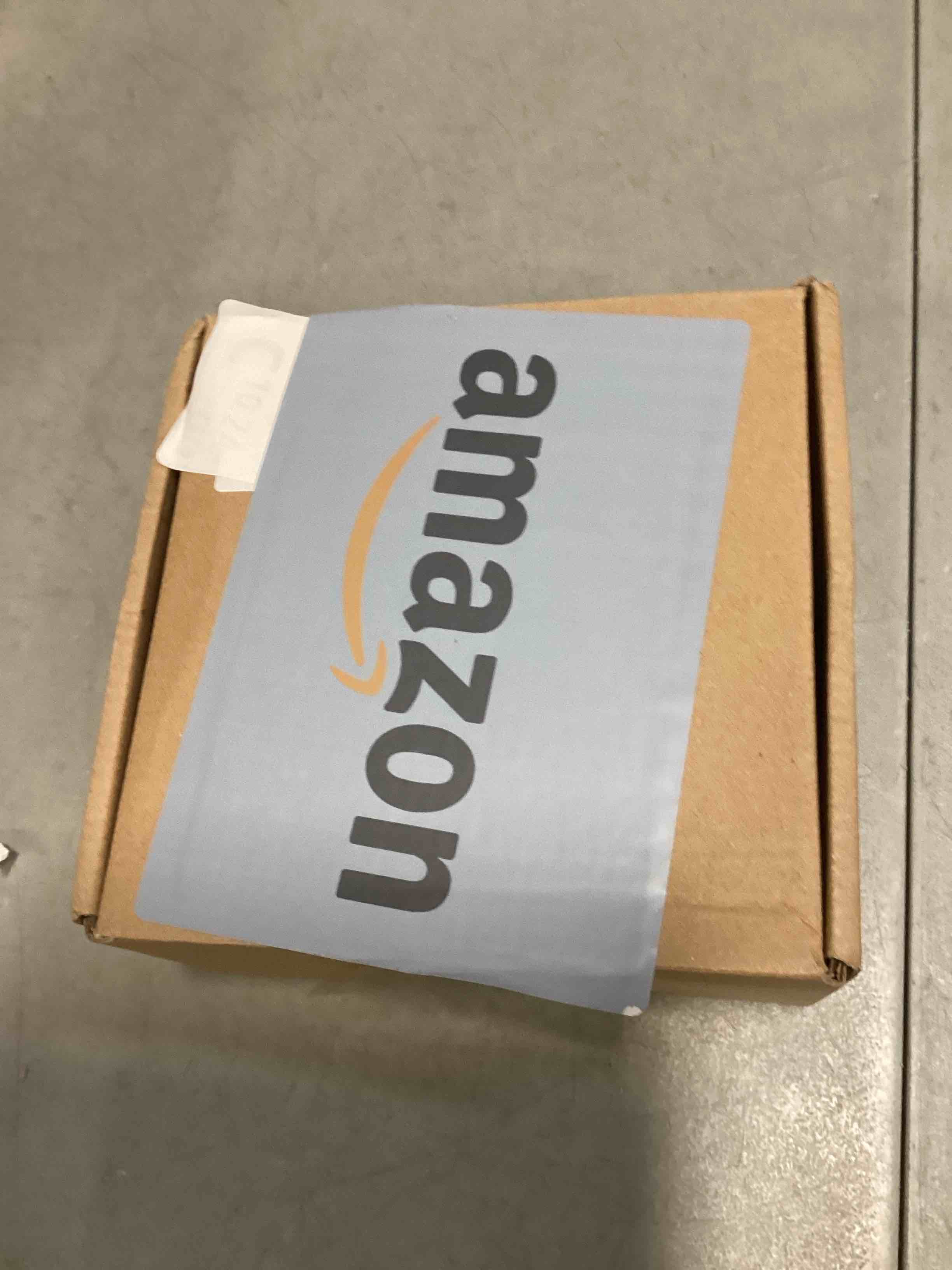 https://s3.amazonaws.com/lotting-images-prod/bidfta/BLU6733732_1720616047078.jpeg