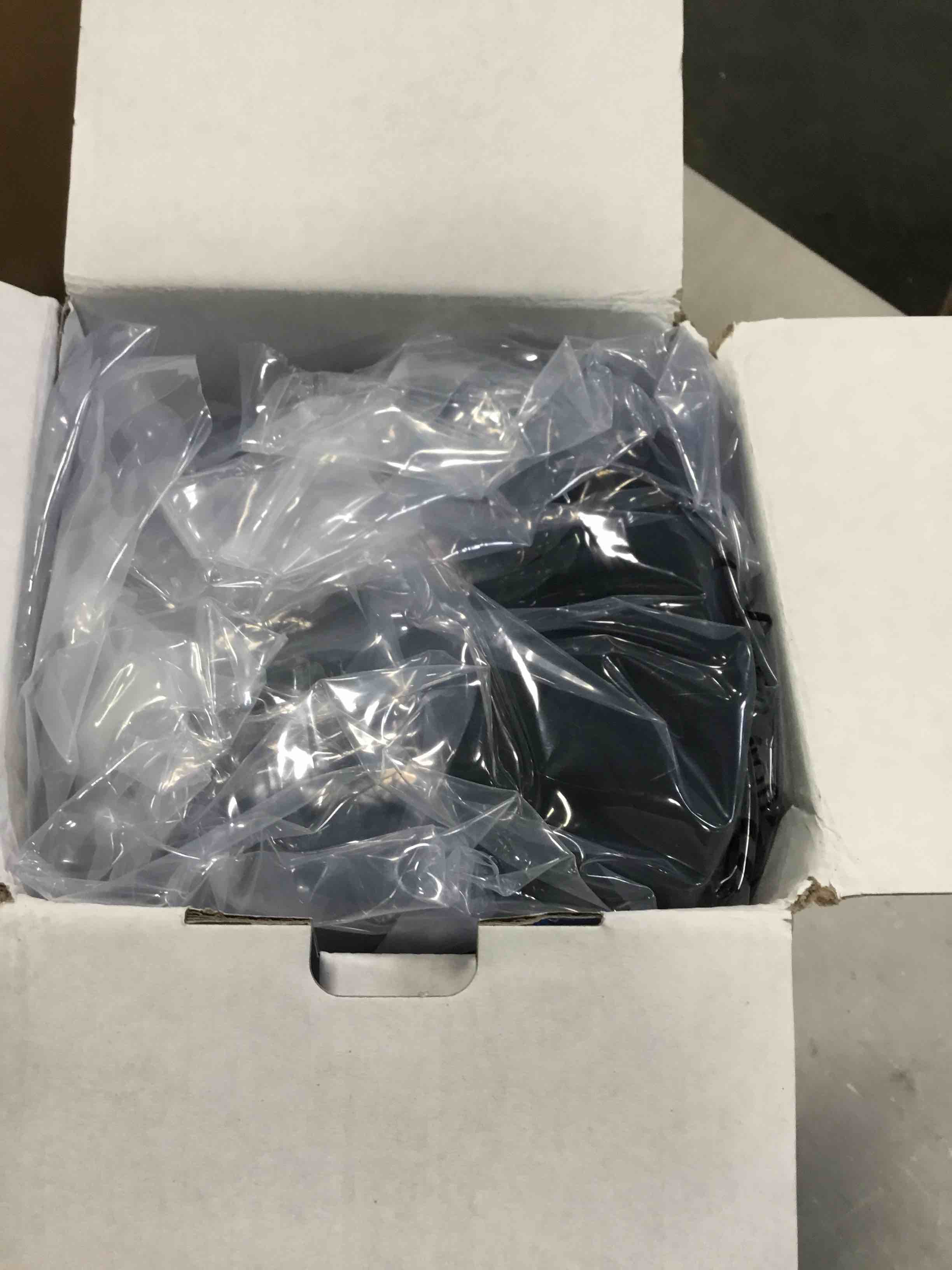 https://s3.amazonaws.com/lotting-images-prod/bidfta/BLU6734175_1719863324797.jpeg