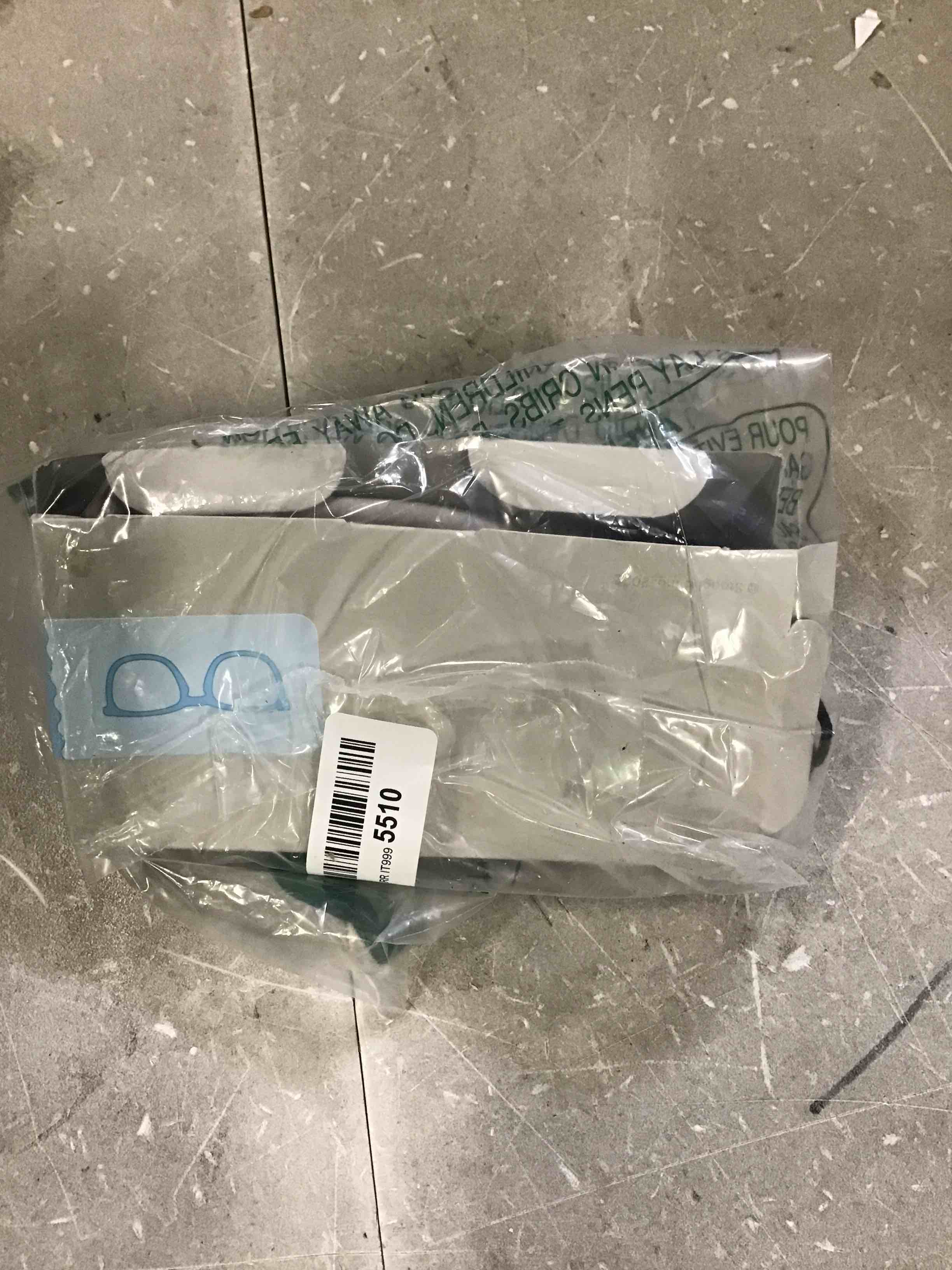 https://s3.amazonaws.com/lotting-images-prod/bidfta/BLU6734324_1719941252507.jpeg