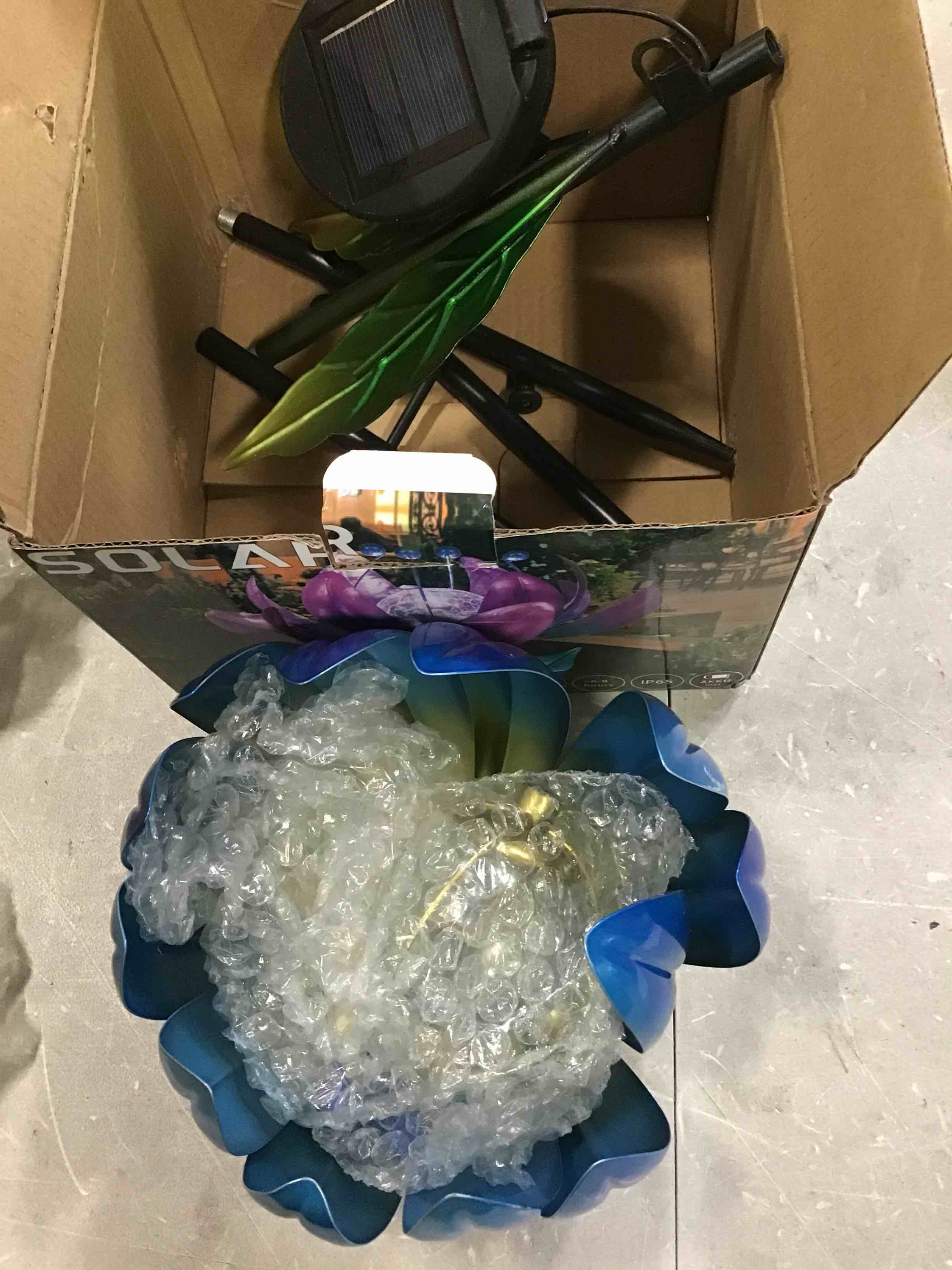 https://s3.amazonaws.com/lotting-images-prod/bidfta/BLU6734390_1719950506693.jpeg