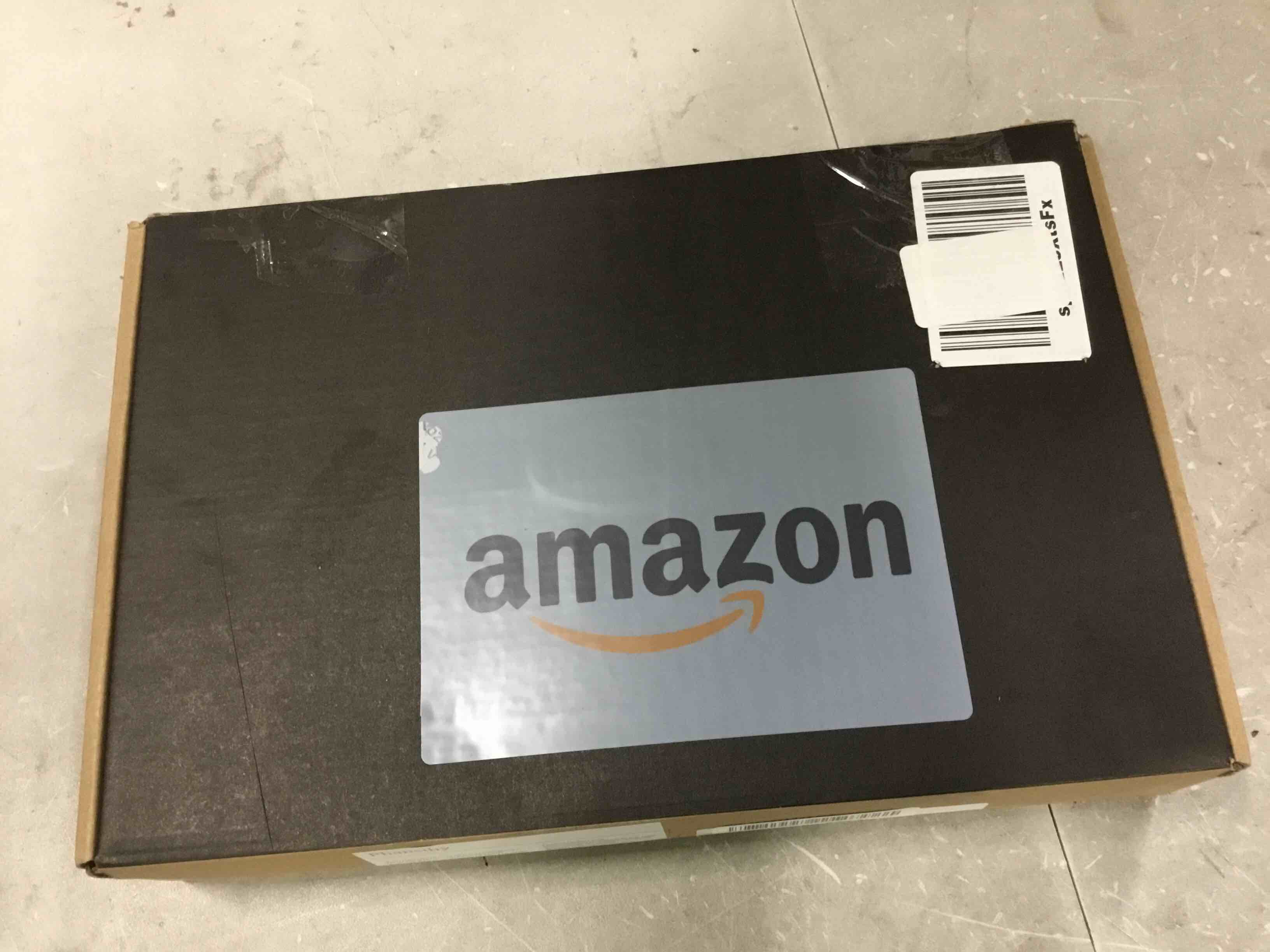 https://s3.amazonaws.com/lotting-images-prod/bidfta/BLU6734456_1720012237730.jpeg