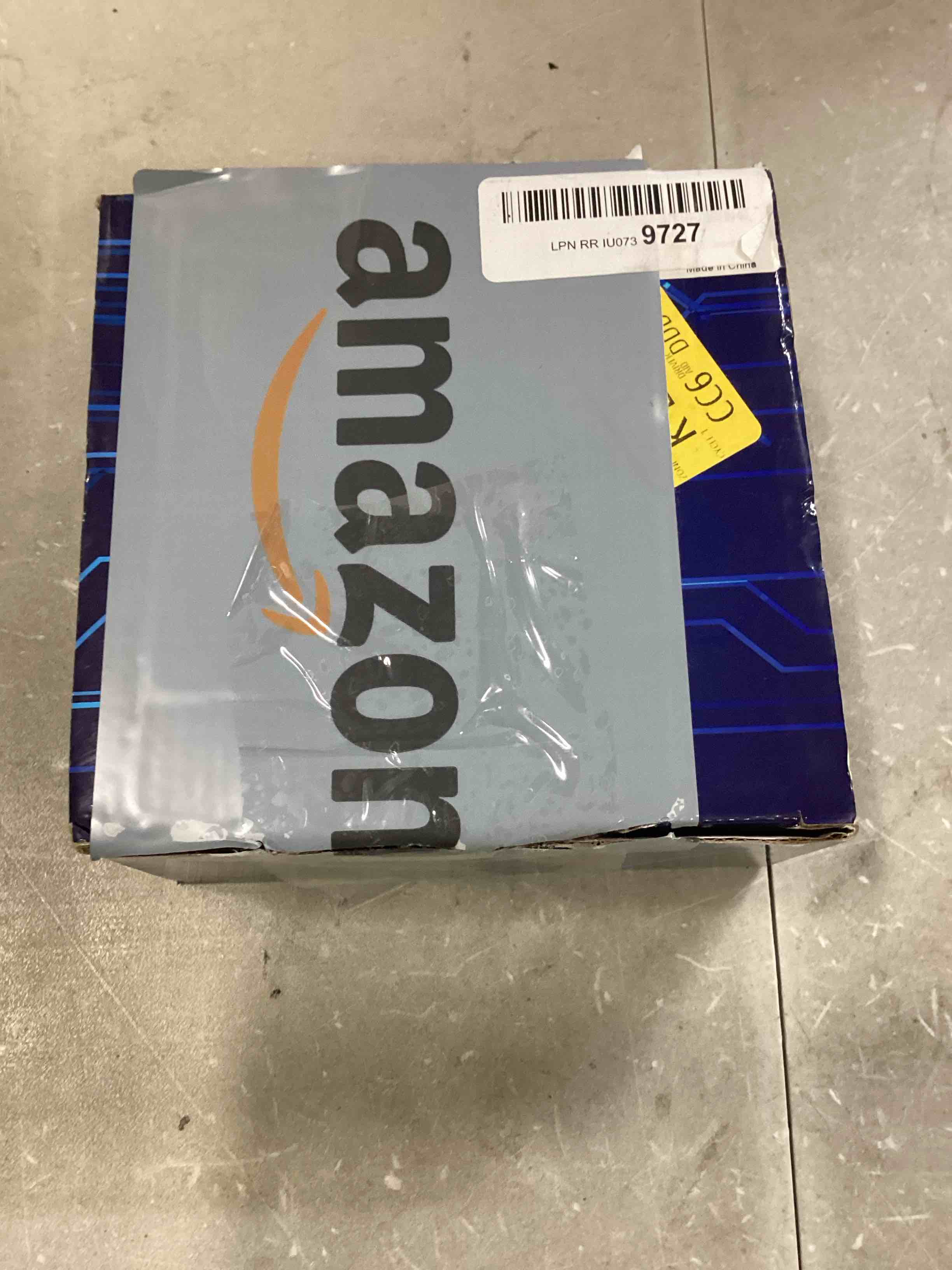 https://s3.amazonaws.com/lotting-images-prod/bidfta/BLU6734984_1720451419303.jpeg