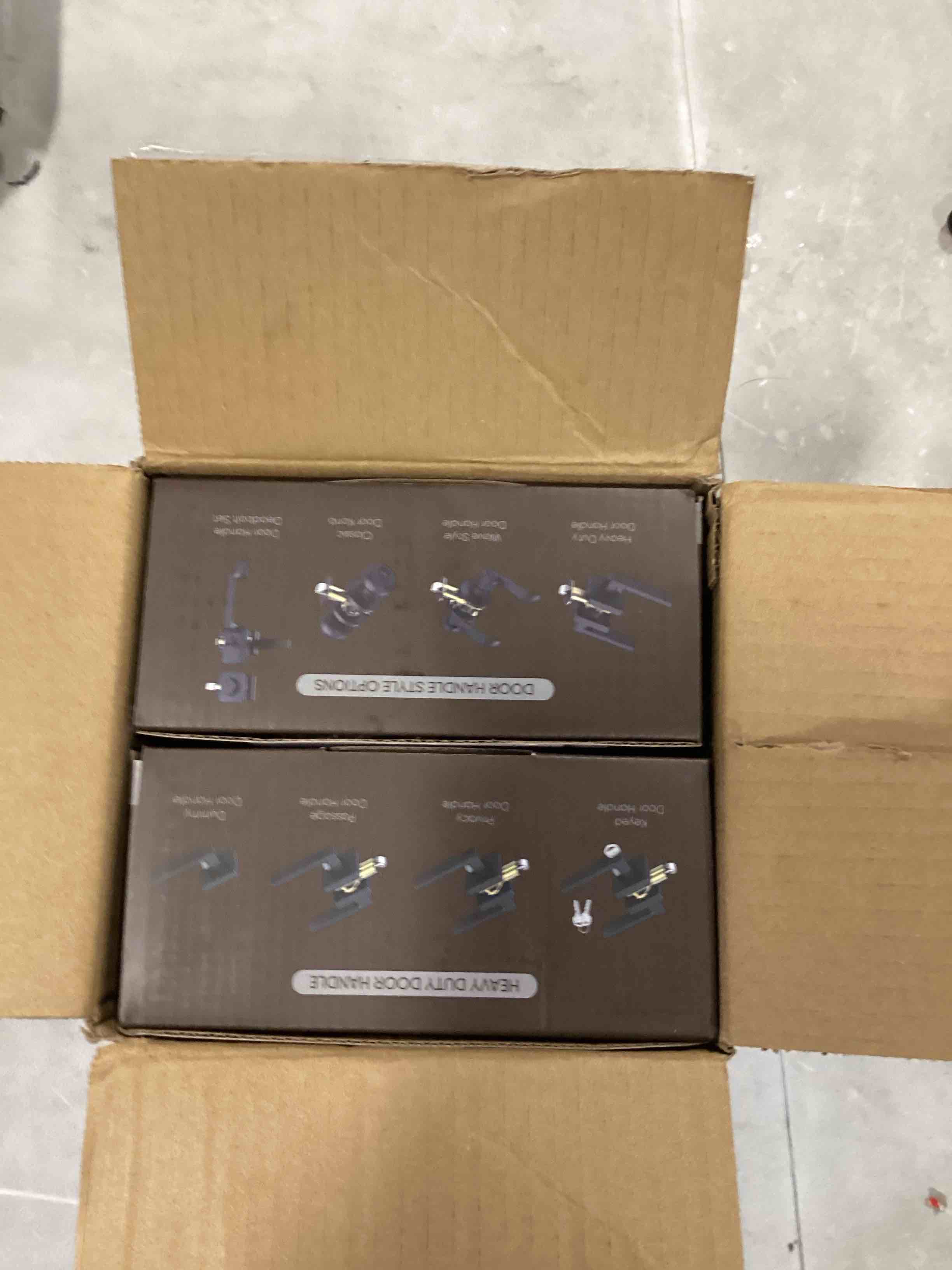 https://s3.amazonaws.com/lotting-images-prod/bidfta/BLU6735771_1720201704208.jpeg