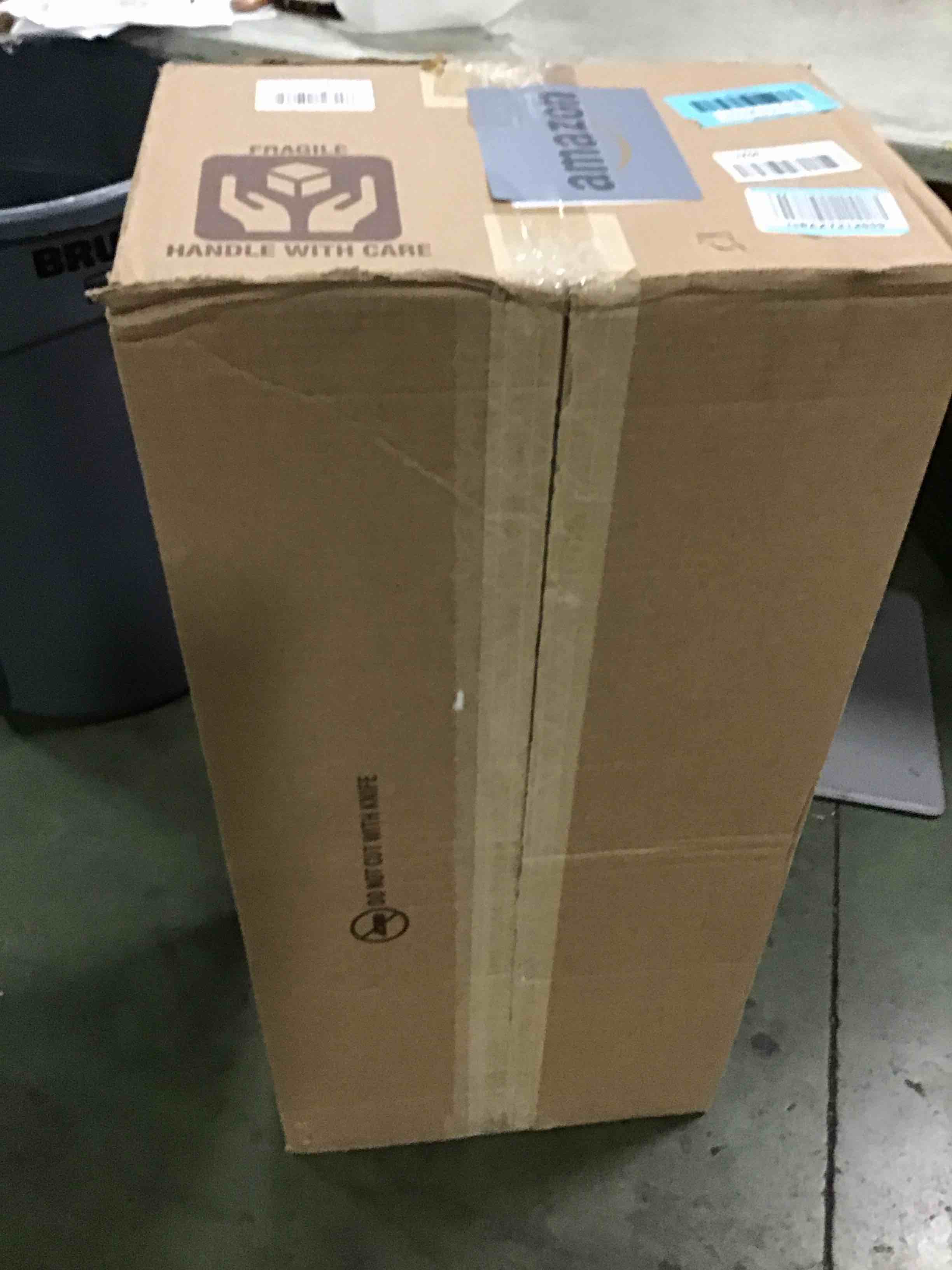 https://s3.amazonaws.com/lotting-images-prod/bidfta/BLU6736197_1720613406215.jpeg
