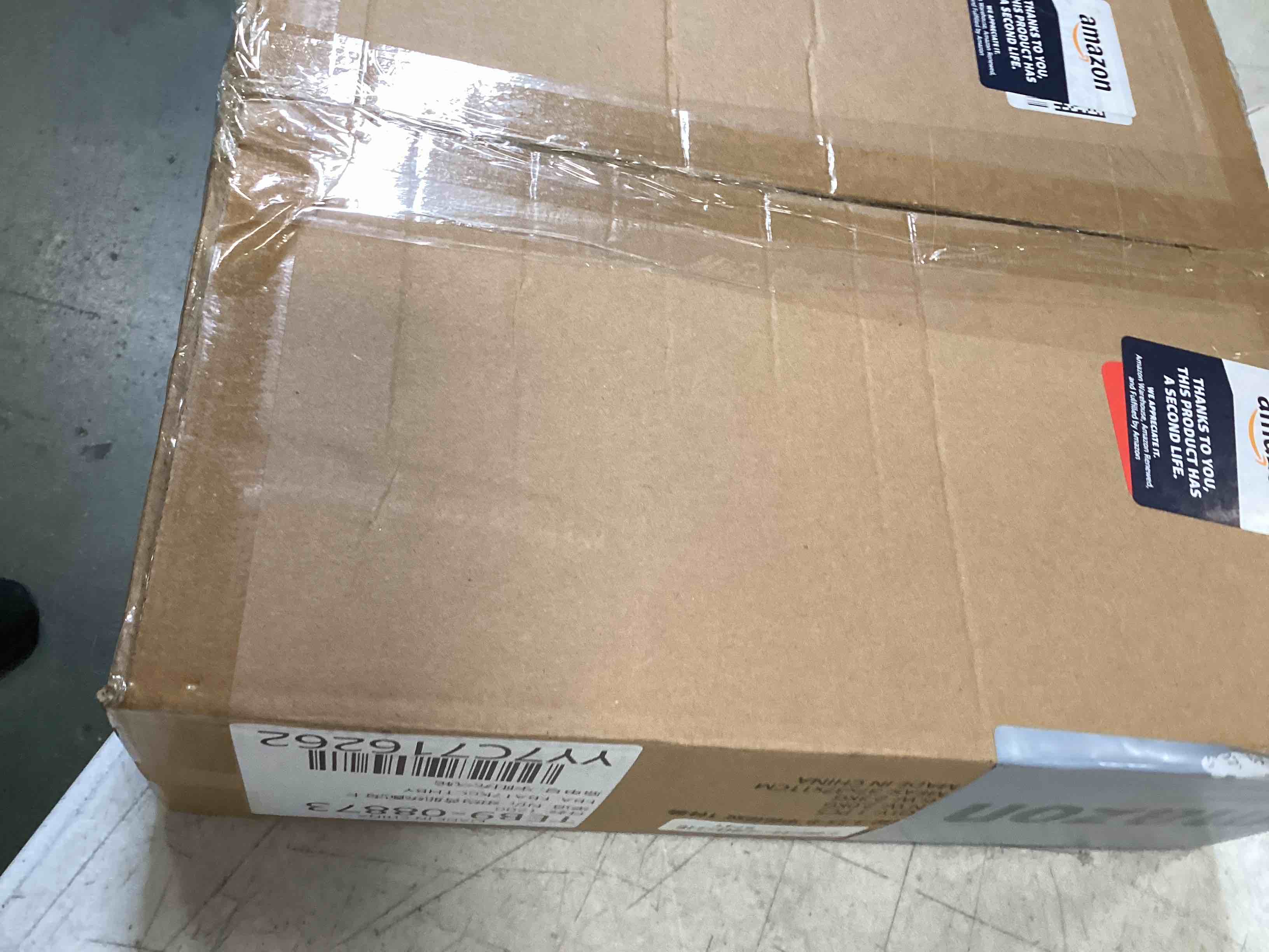 https://s3.amazonaws.com/lotting-images-prod/bidfta/BLU6737100_1719599240585.jpeg