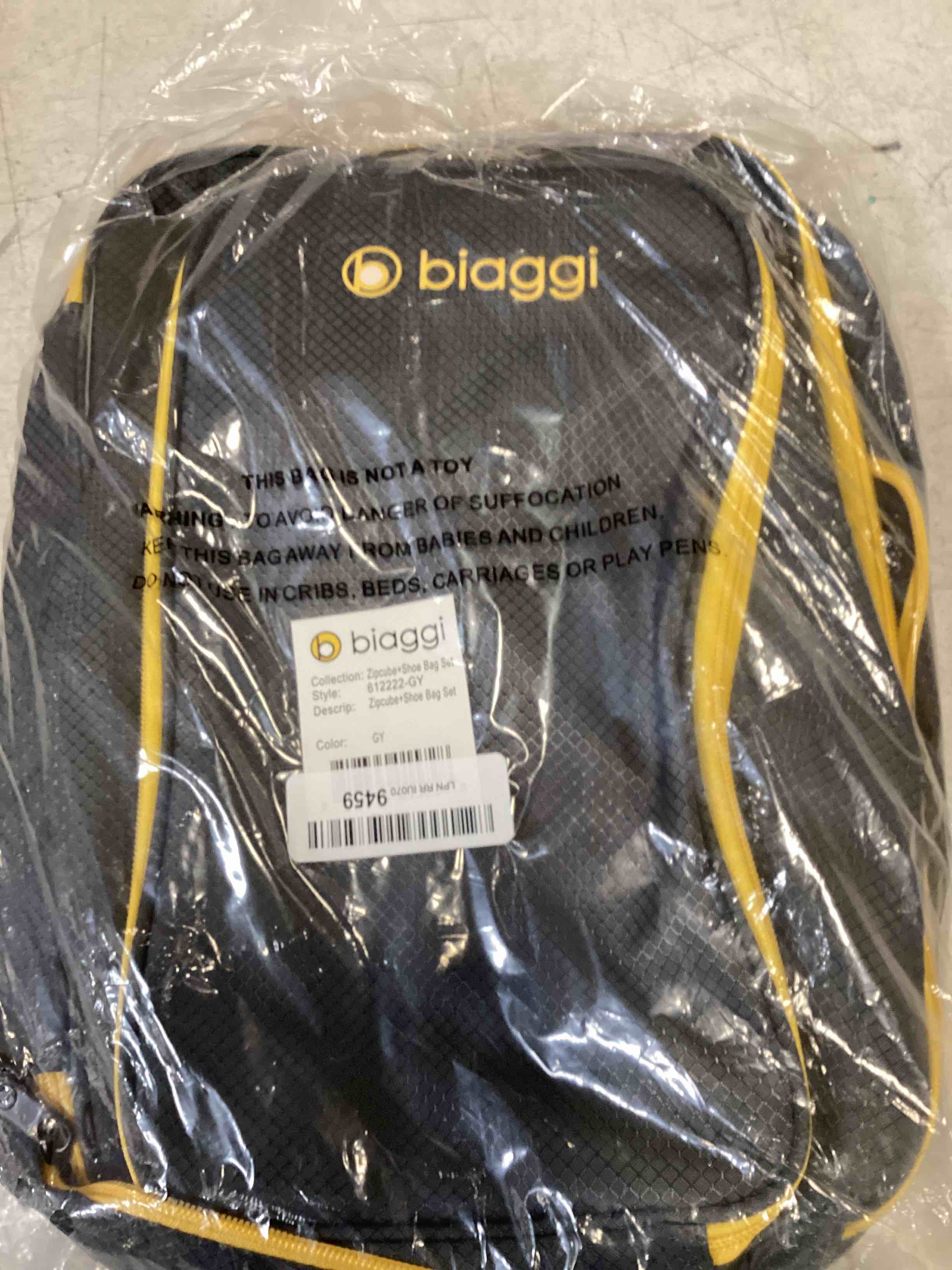 https://s3.amazonaws.com/lotting-images-prod/bidfta/BLU6737433_1719949270314.jpeg