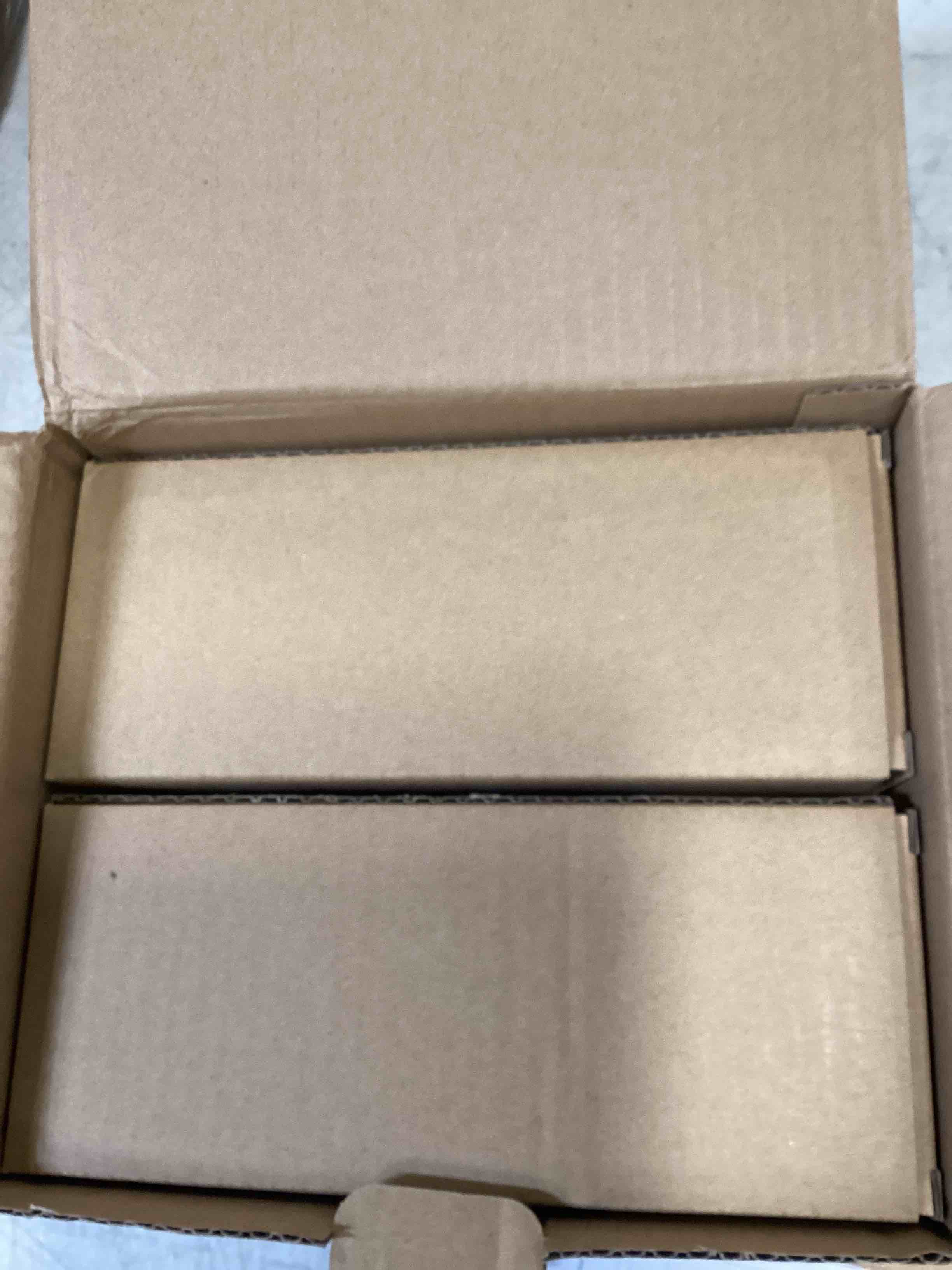 https://s3.amazonaws.com/lotting-images-prod/bidfta/BLU6737443_1719949831591.jpeg