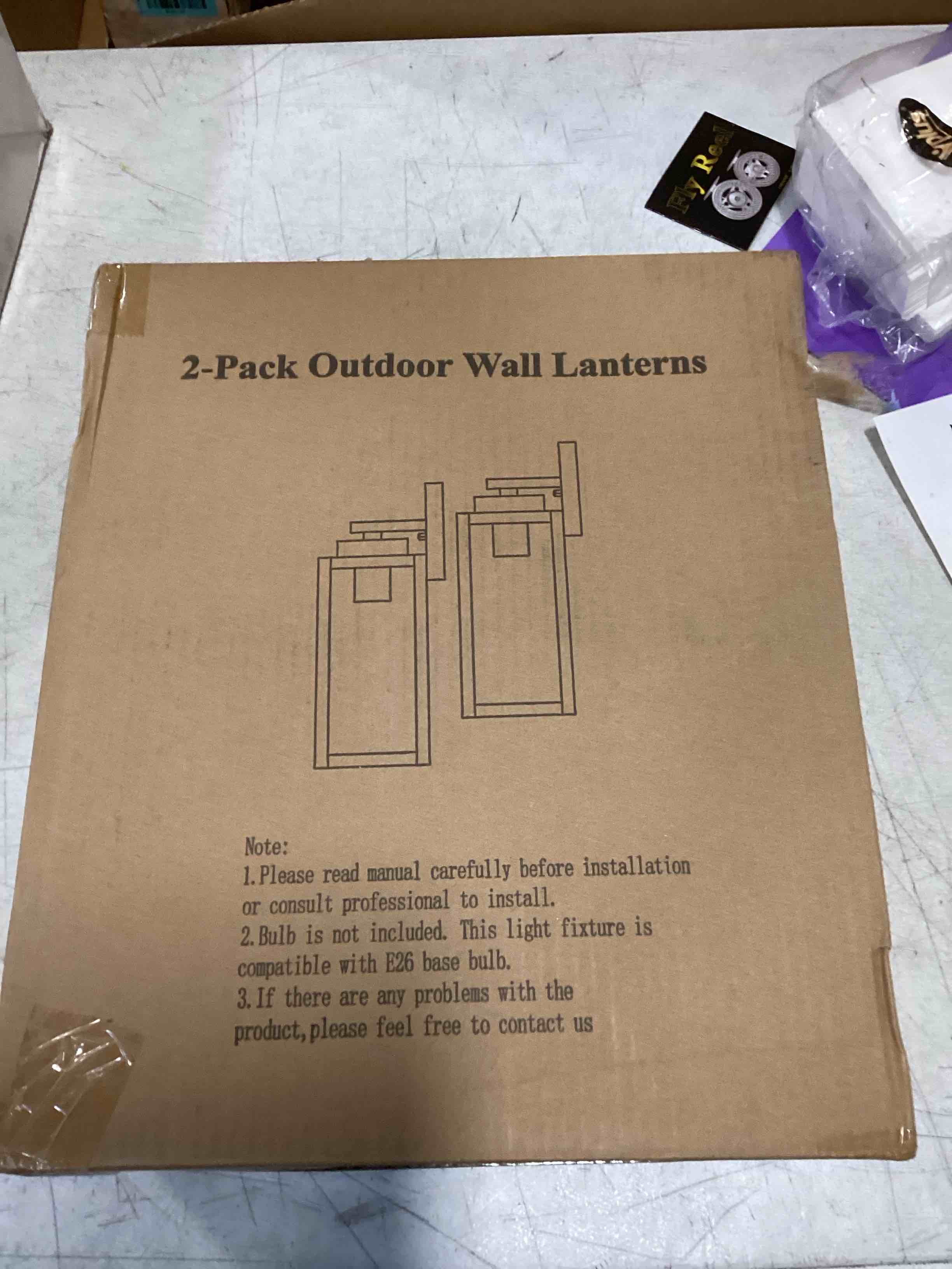 https://s3.amazonaws.com/lotting-images-prod/bidfta/BLU6737532_1720014834072.jpeg