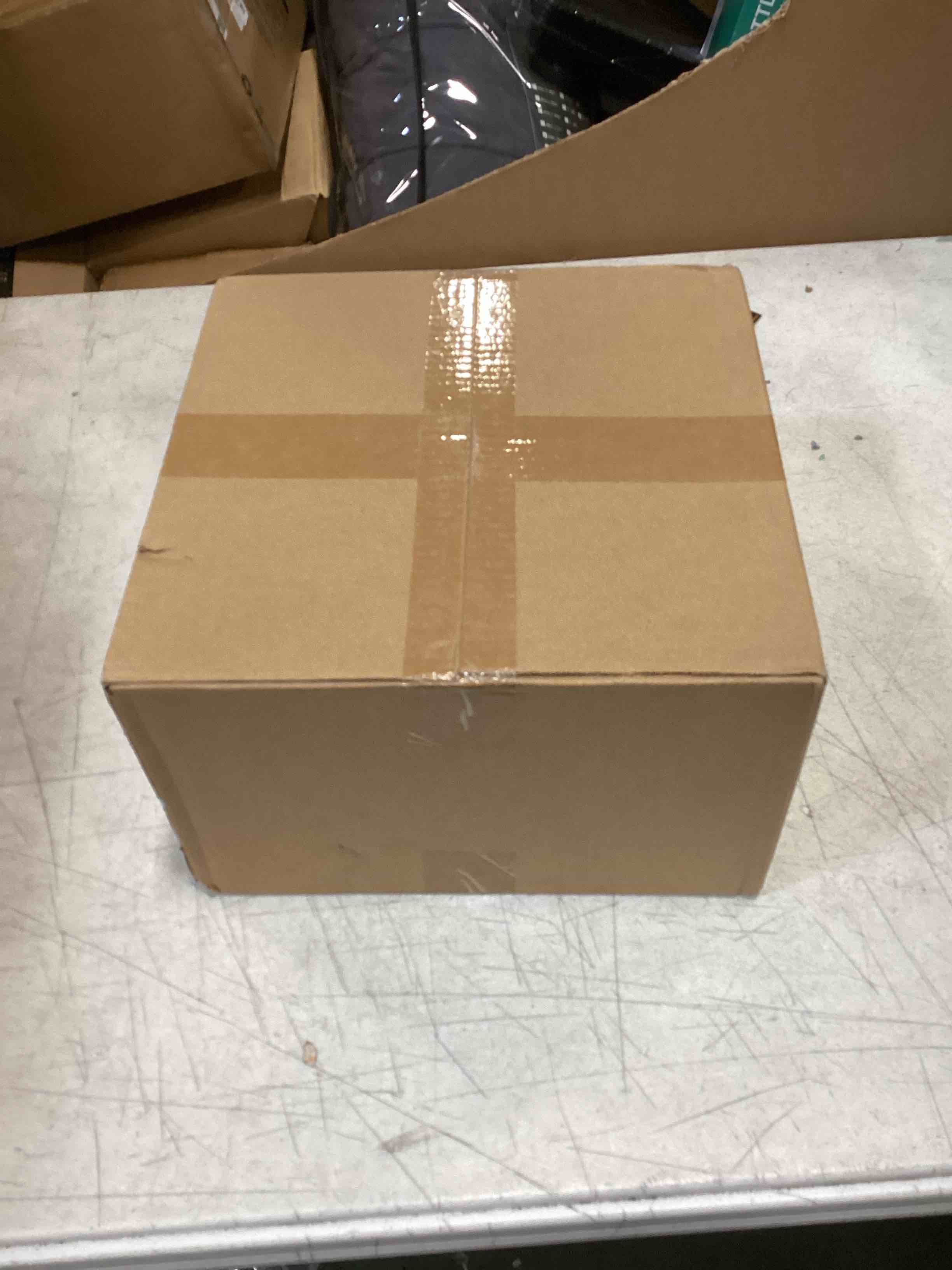 https://s3.amazonaws.com/lotting-images-prod/bidfta/BLU6737612_1720025769050.jpeg