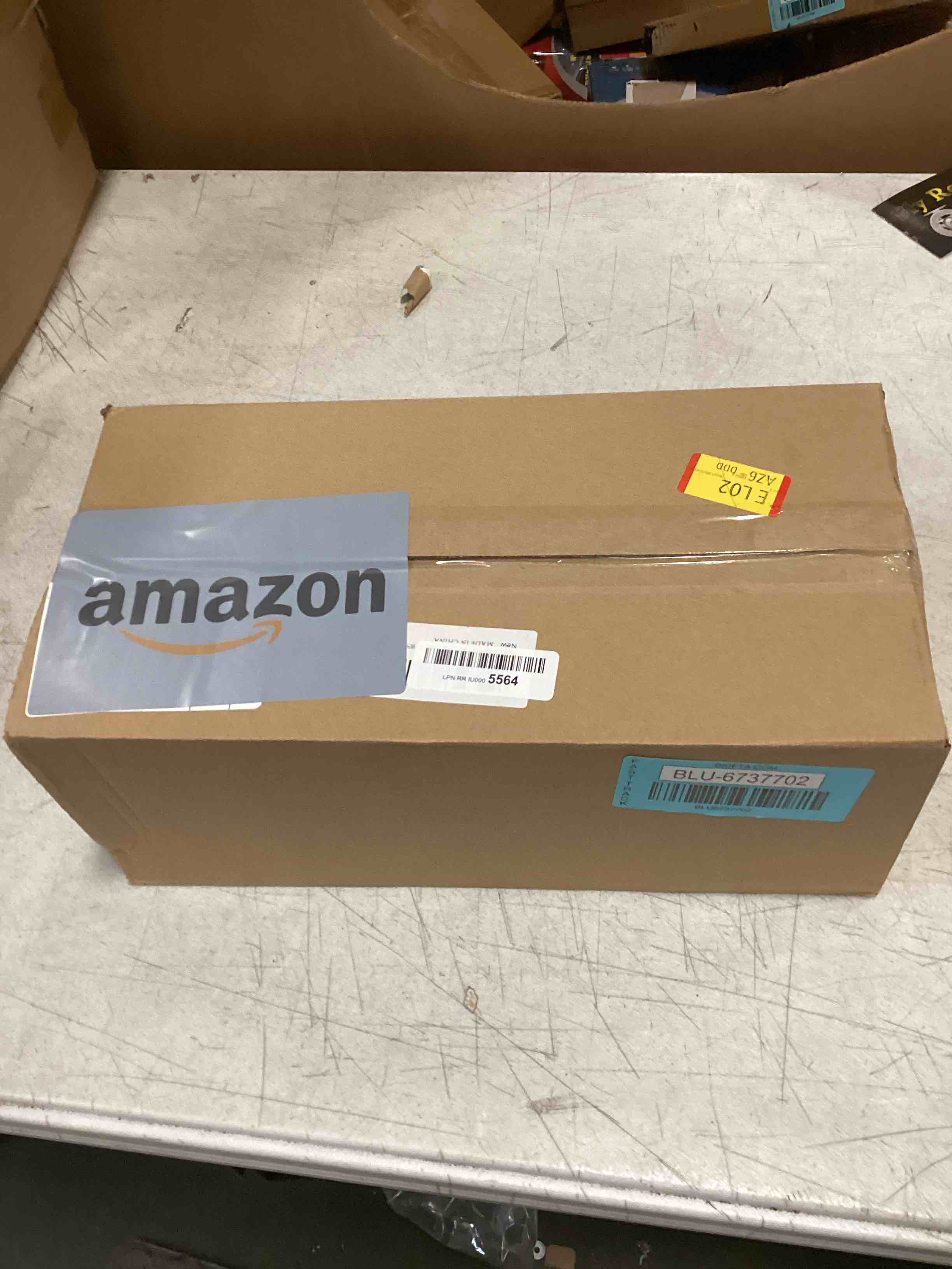 https://s3.amazonaws.com/lotting-images-prod/bidfta/BLU6737702_1720034815033.jpeg