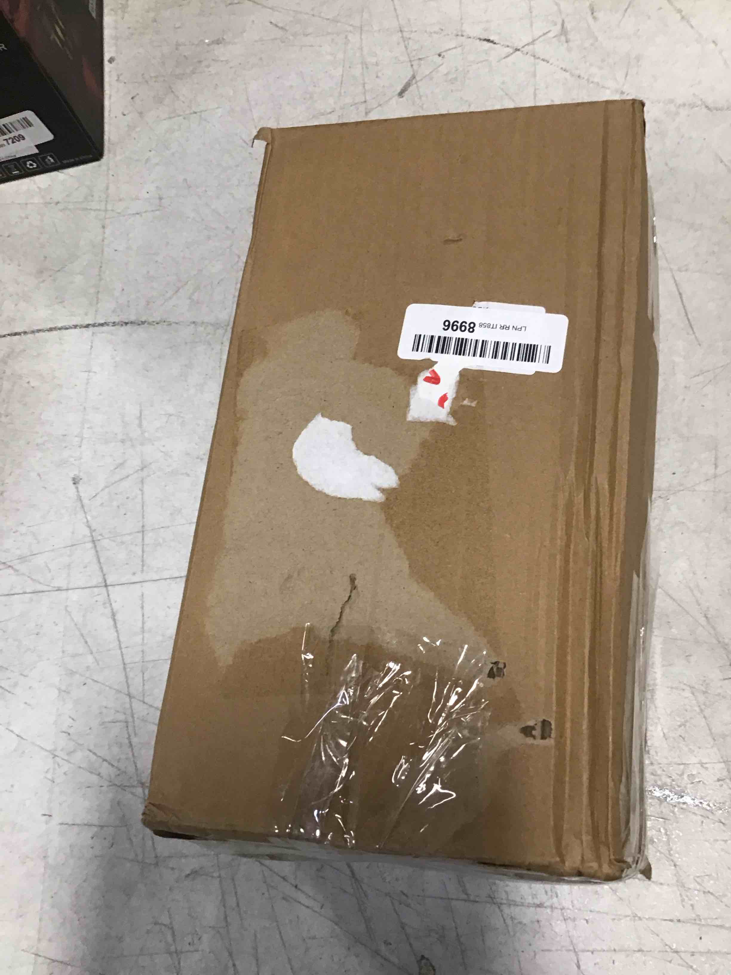 https://s3.amazonaws.com/lotting-images-prod/bidfta/BLU6737799_1720187316914.jpeg