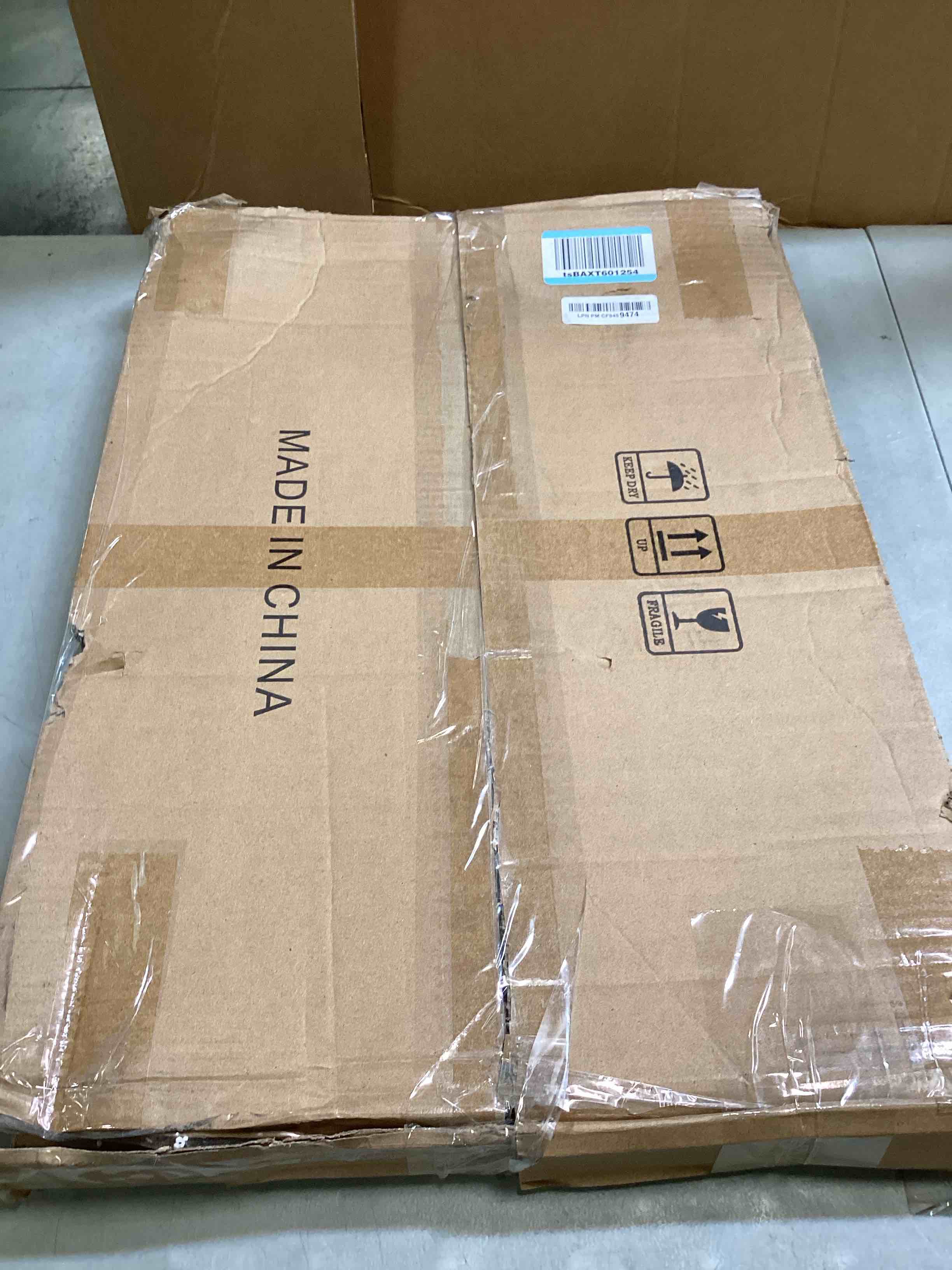 https://s3.amazonaws.com/lotting-images-prod/bidfta/BLU6738511_1719939337244.jpeg