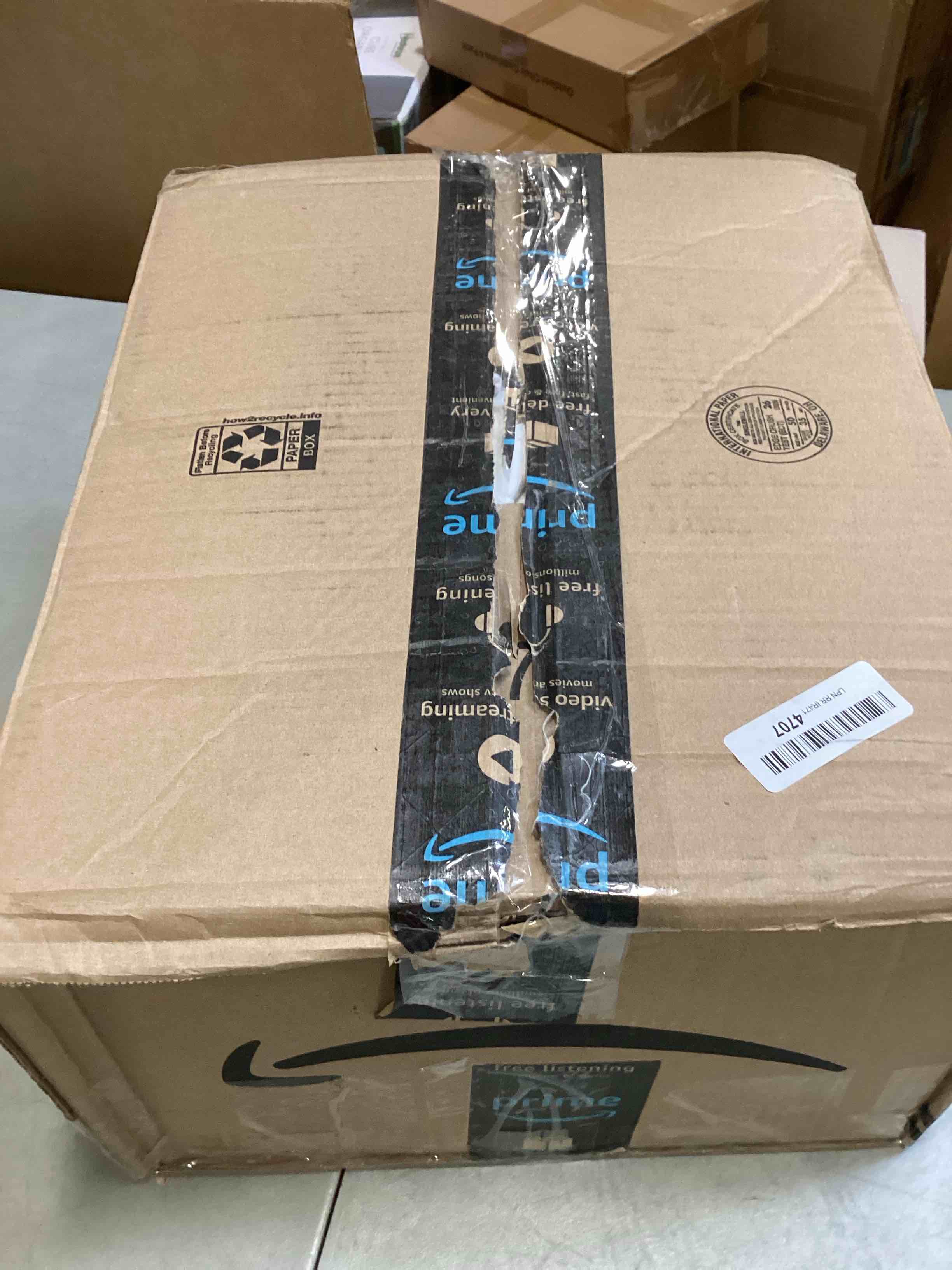 https://s3.amazonaws.com/lotting-images-prod/bidfta/BLU6738687_1720021680016.jpeg