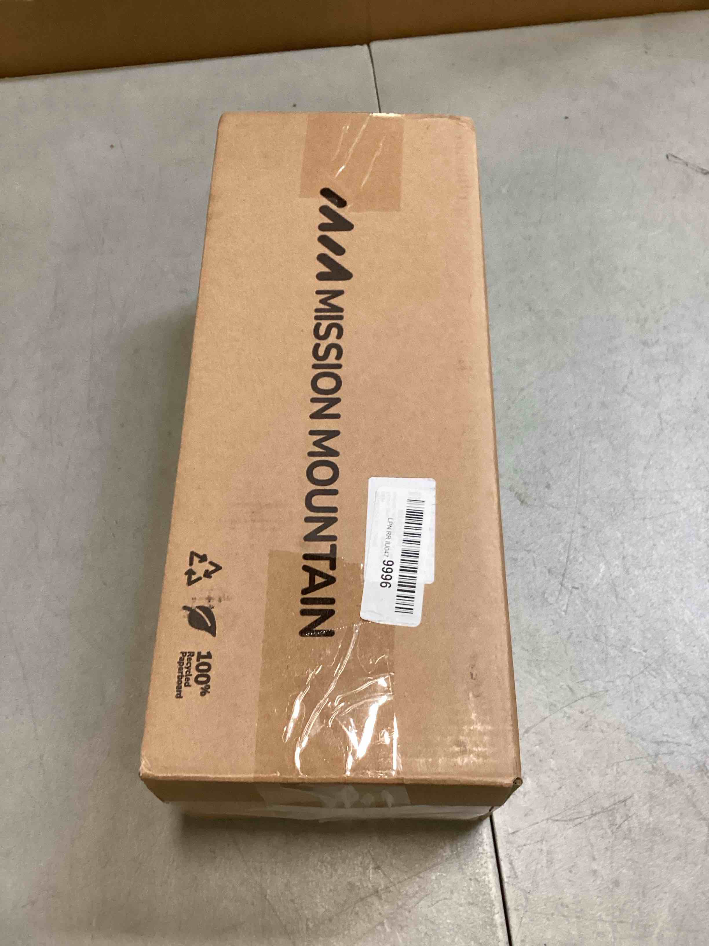 https://s3.amazonaws.com/lotting-images-prod/bidfta/BLU6738863_1720037075020.jpeg