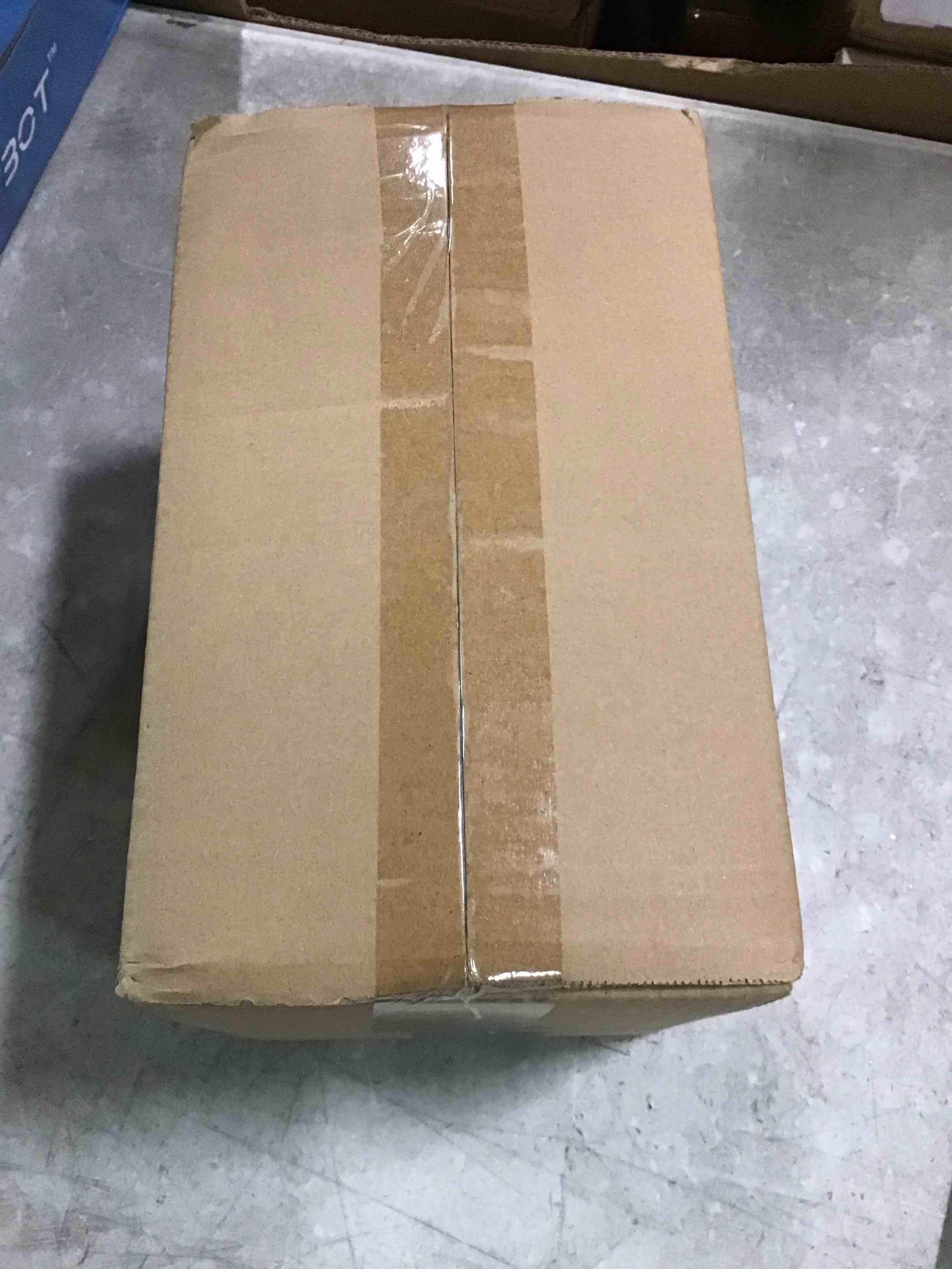 https://s3.amazonaws.com/lotting-images-prod/bidfta/BLU6739059_1720199313237.jpeg