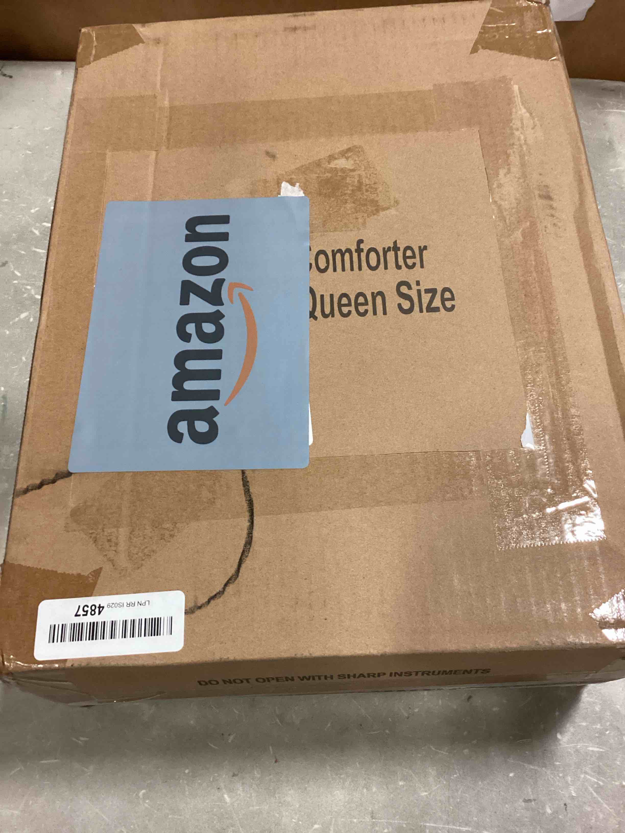 https://s3.amazonaws.com/lotting-images-prod/bidfta/BLU6739337_1720529226129.jpeg