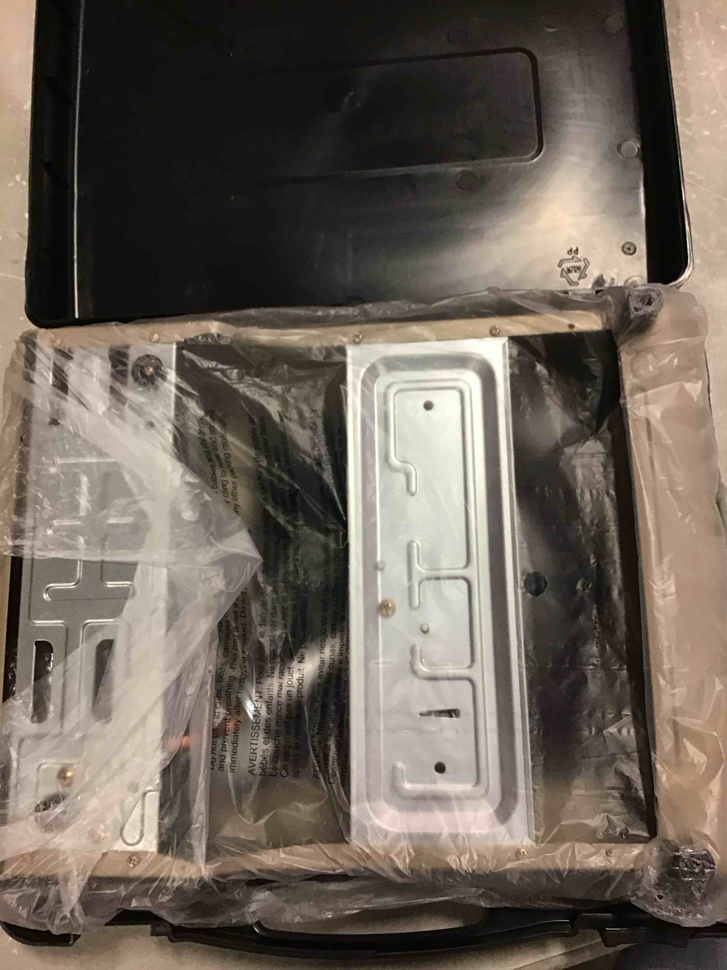 https://s3.amazonaws.com/lotting-images-prod/bidfta/BLU6739697_1720617200521.jpeg