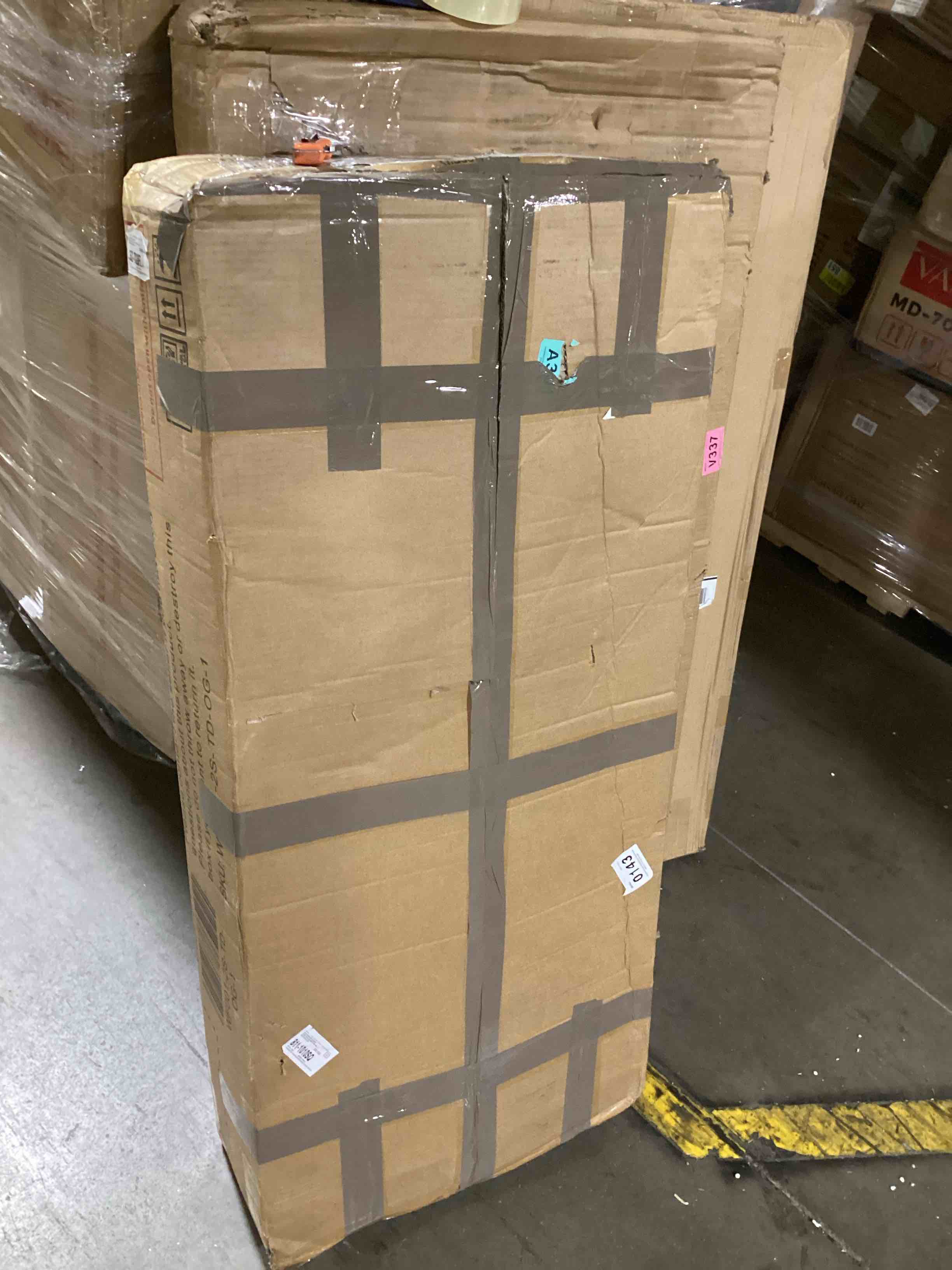 https://s3.amazonaws.com/lotting-images-prod/bidfta/BLU6740060_1722536805854.jpeg