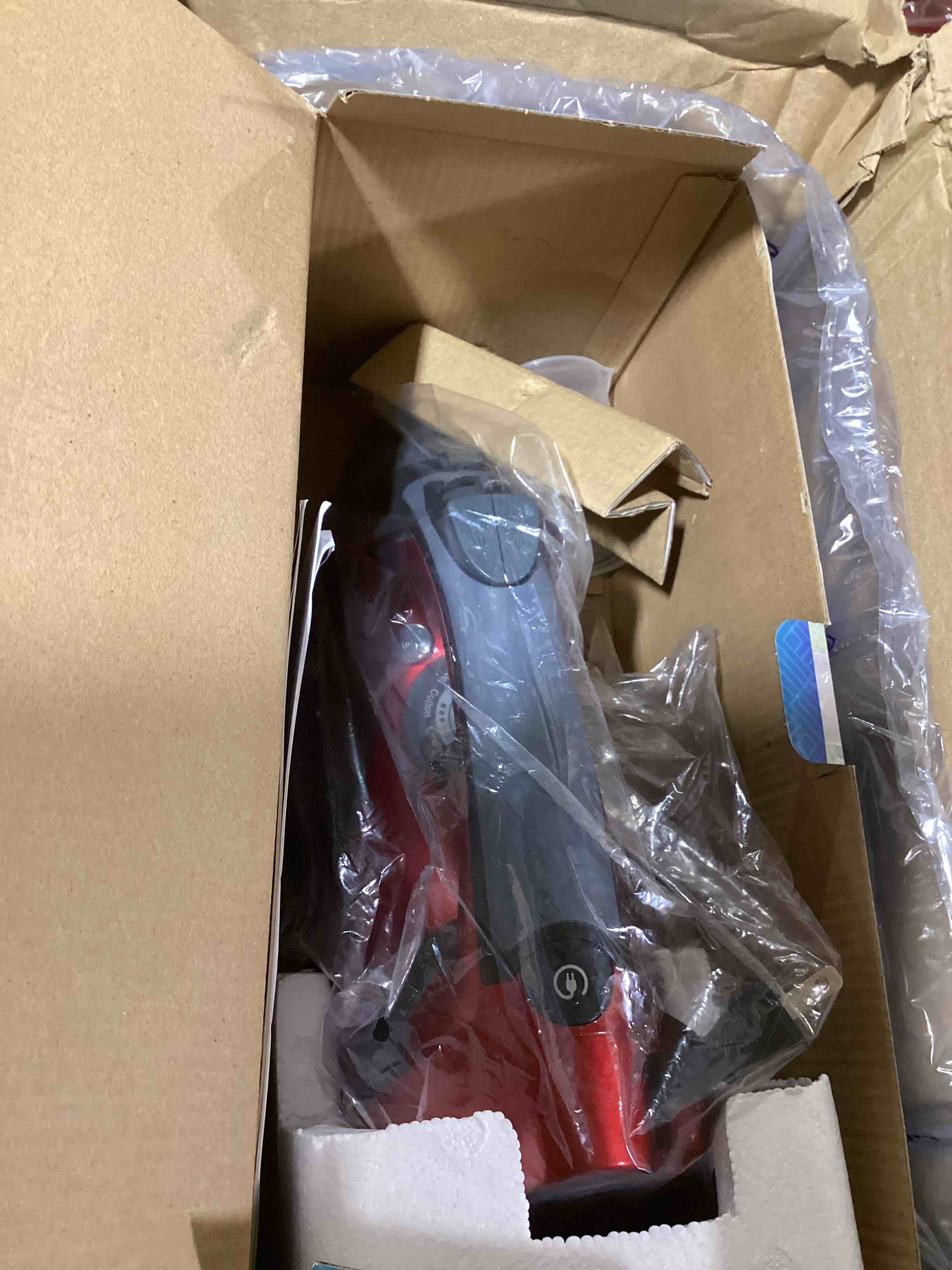https://s3.amazonaws.com/lotting-images-prod/bidfta/BLU6740133_1722602622249.jpeg