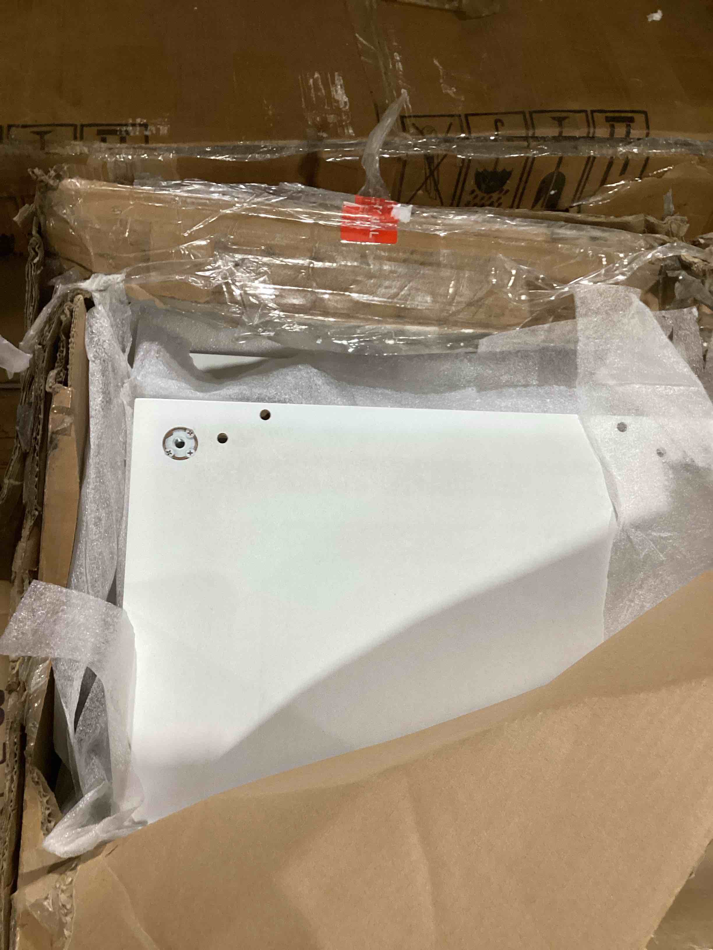 https://s3.amazonaws.com/lotting-images-prod/bidfta/BLU6740309_1722627097558.jpeg