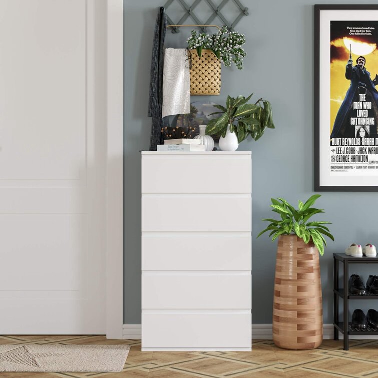 Jeramey 5 - Drawer Accent Chest