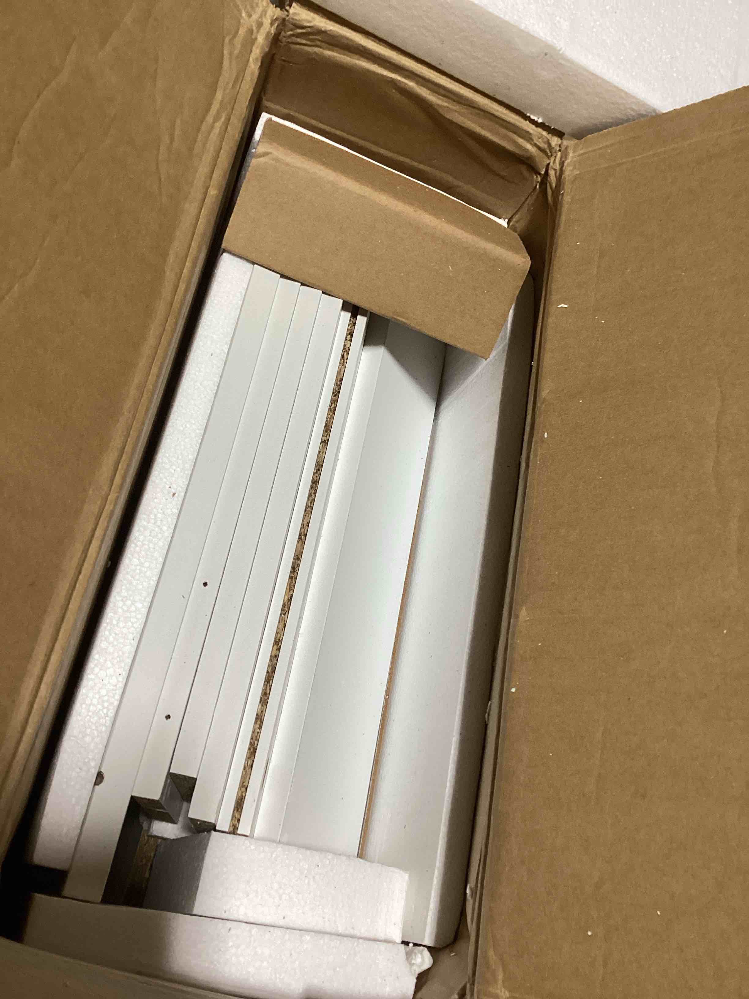 https://s3.amazonaws.com/lotting-images-prod/bidfta/BLU6741436_1724416441007.jpeg