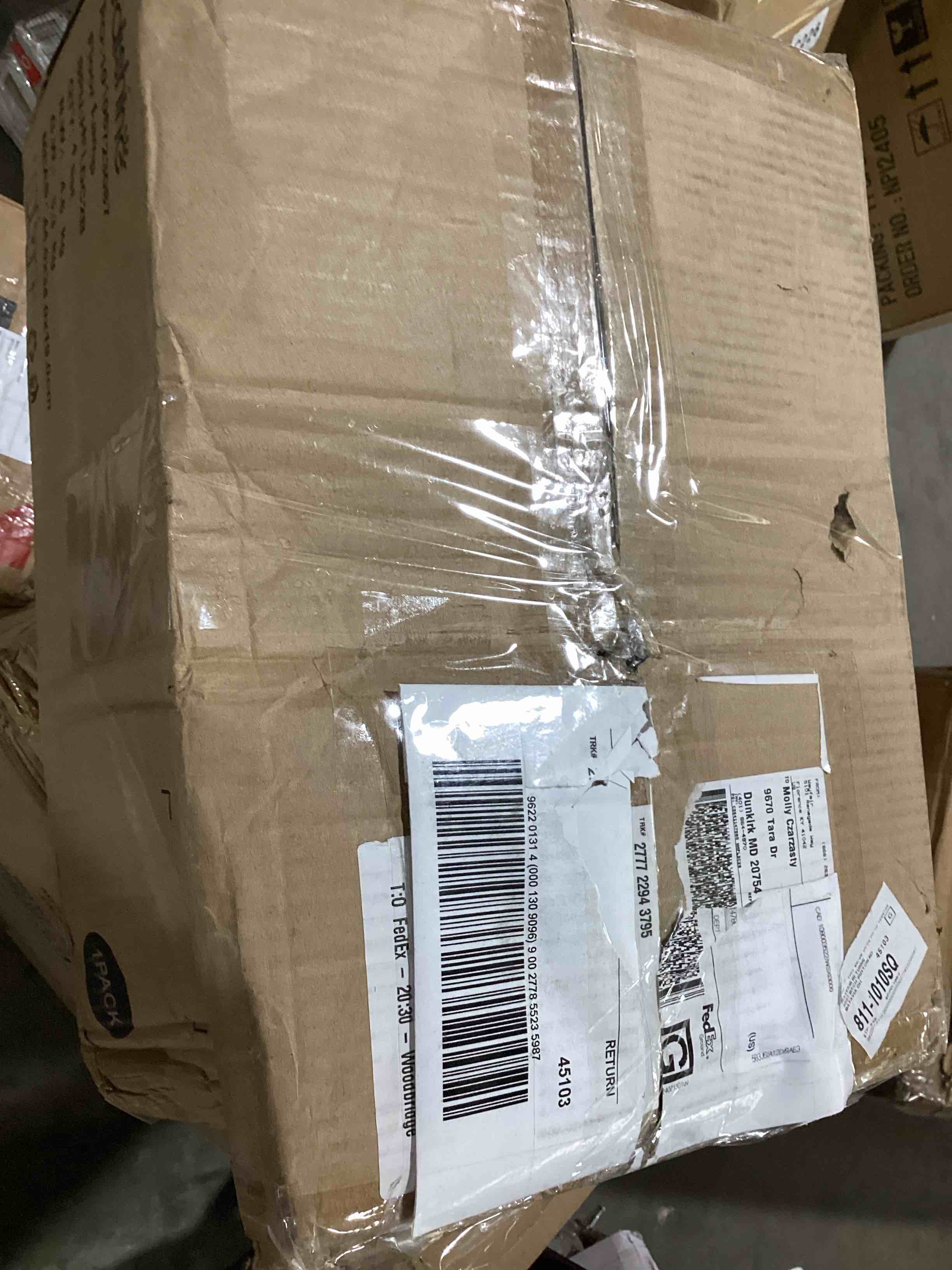 https://s3.amazonaws.com/lotting-images-prod/bidfta/BLU6742418_1723571140711.jpeg