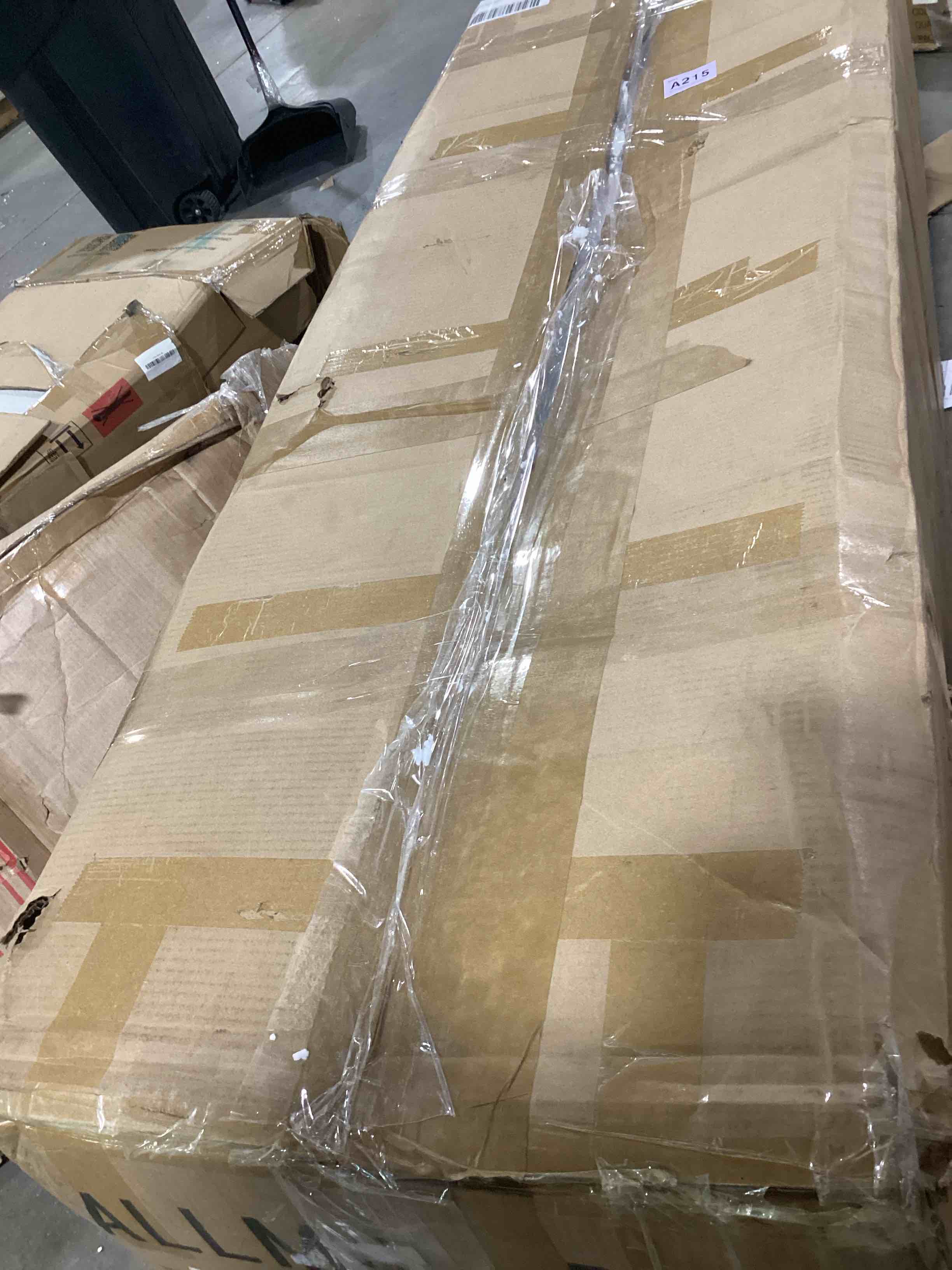 https://s3.amazonaws.com/lotting-images-prod/bidfta/BLU6742485_1723642606801.jpeg