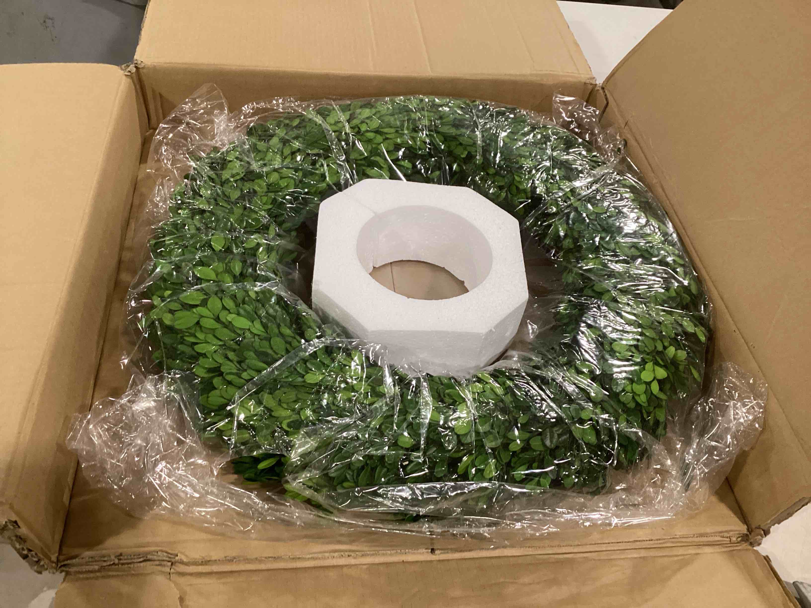 https://s3.amazonaws.com/lotting-images-prod/bidfta/BLU6743207_1722365951215.jpeg