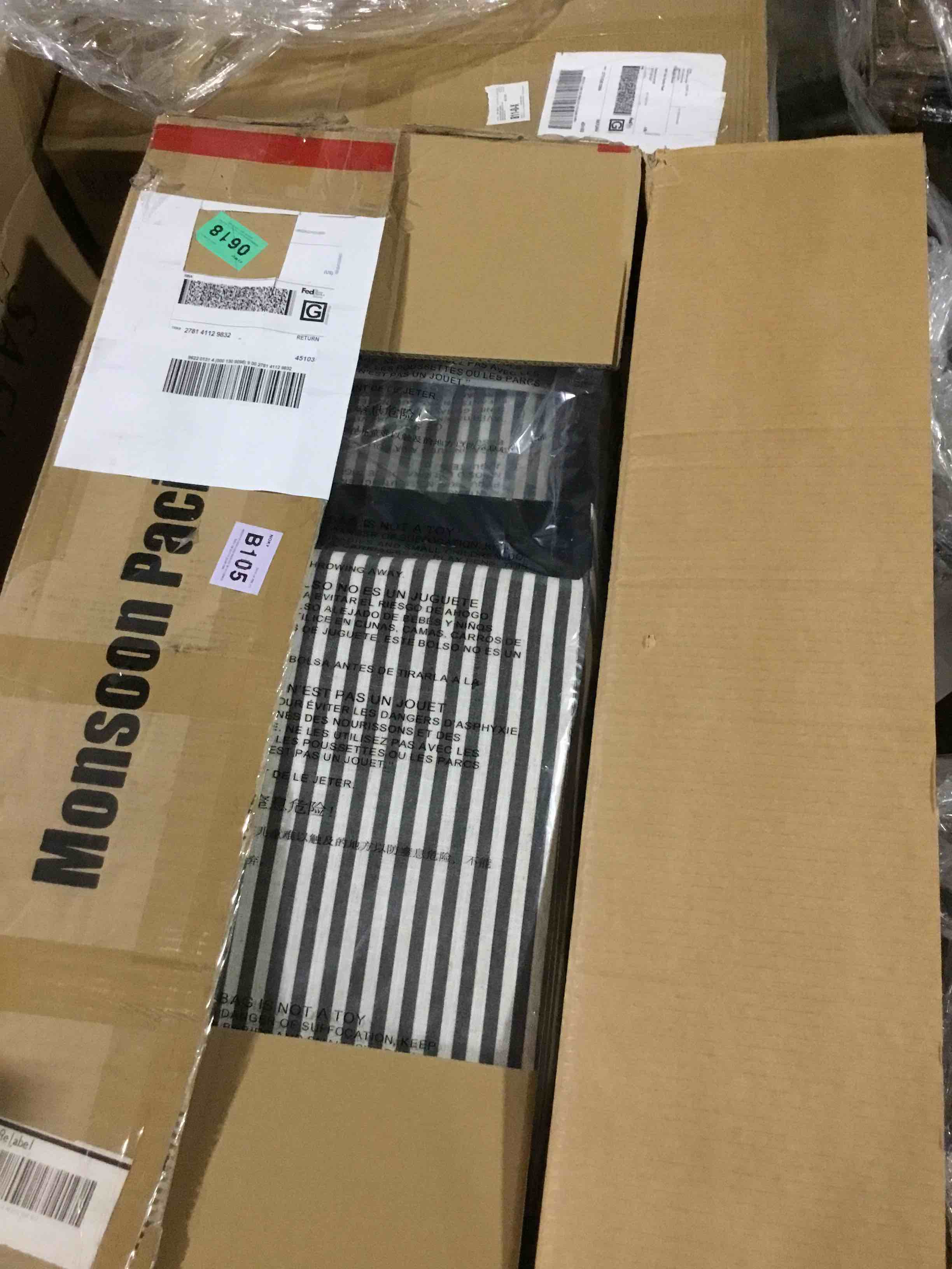 https://s3.amazonaws.com/lotting-images-prod/bidfta/BLU6744021_1724950711831.jpeg