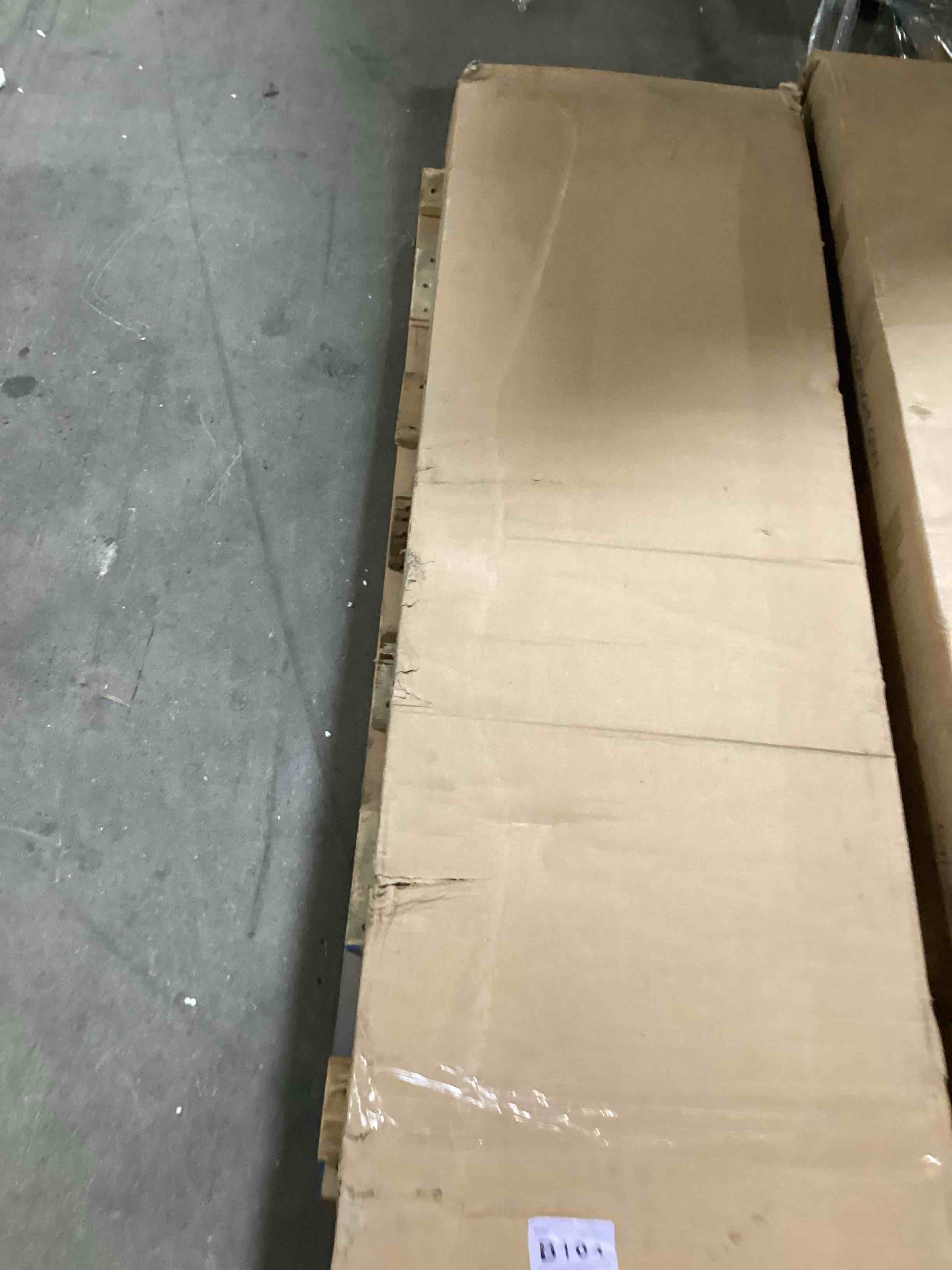 https://s3.amazonaws.com/lotting-images-prod/bidfta/BLU6744636_1723642267003.jpeg