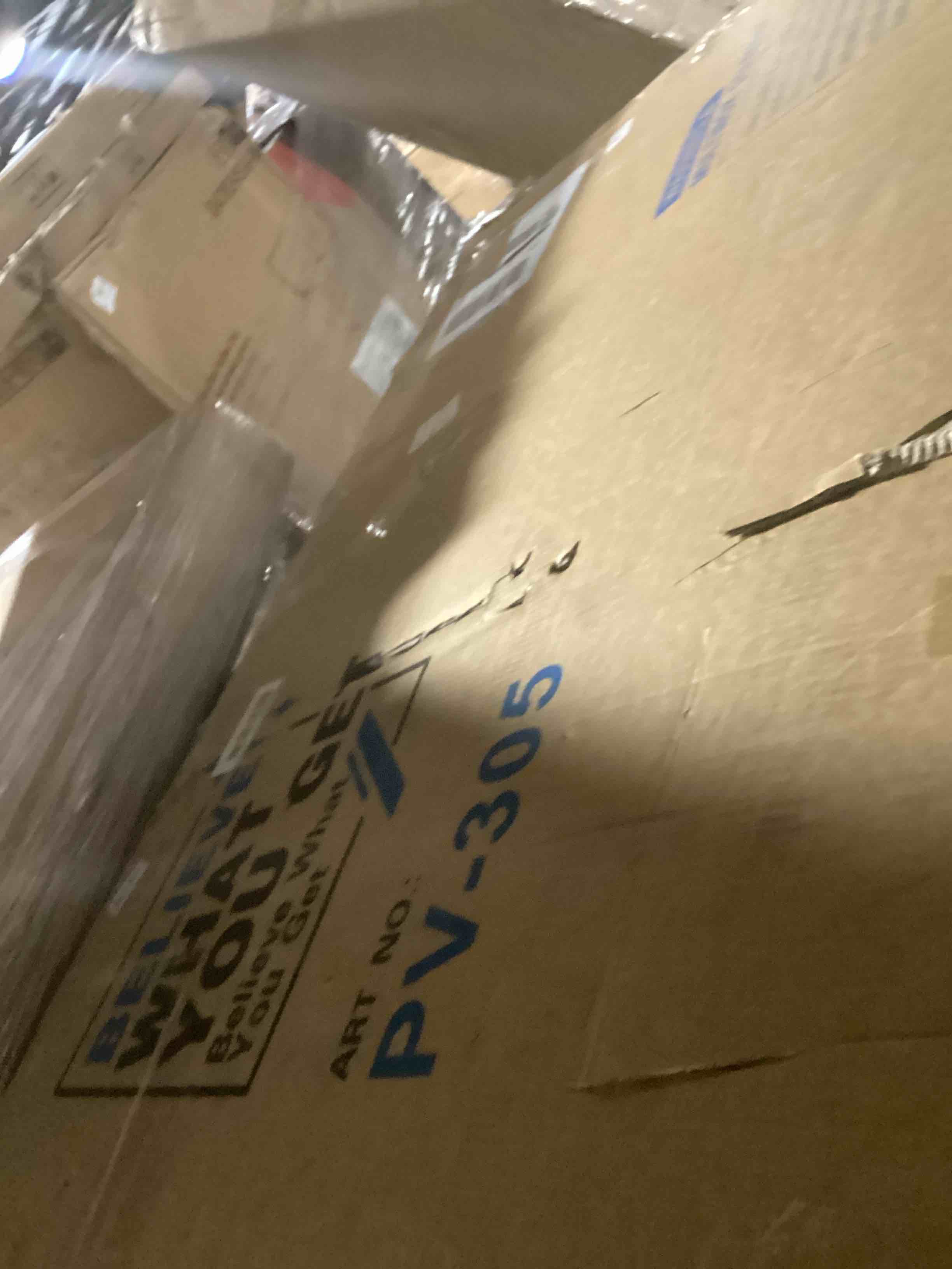 Alyah Extendable Powder Coated Steel Dining Table