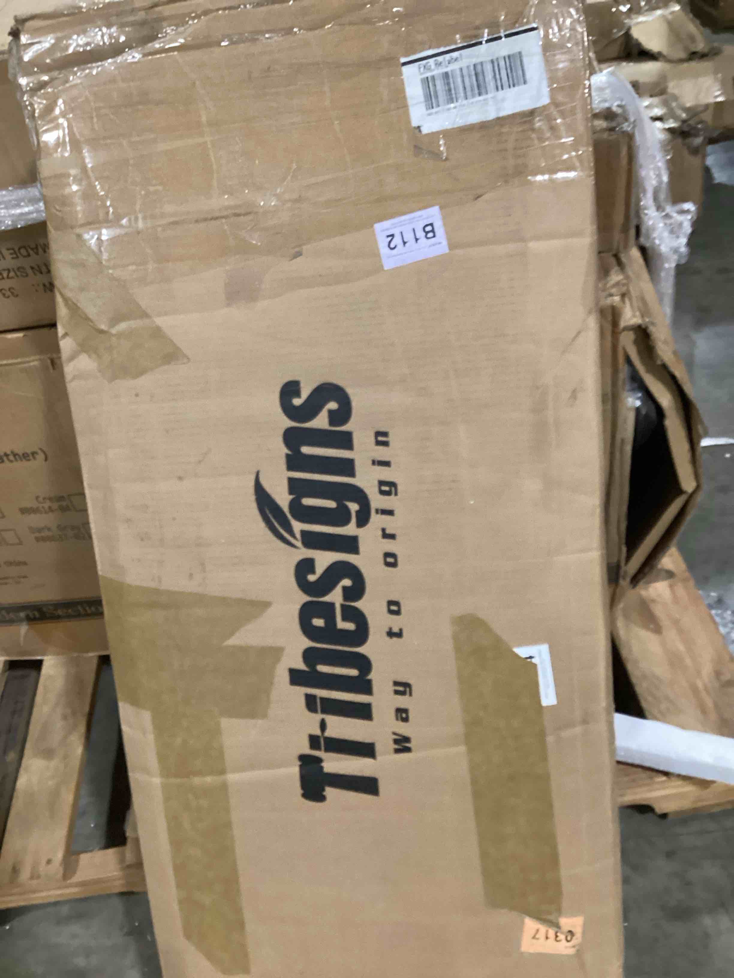 https://s3.amazonaws.com/lotting-images-prod/bidfta/BLU6746253_1724330306621.jpeg