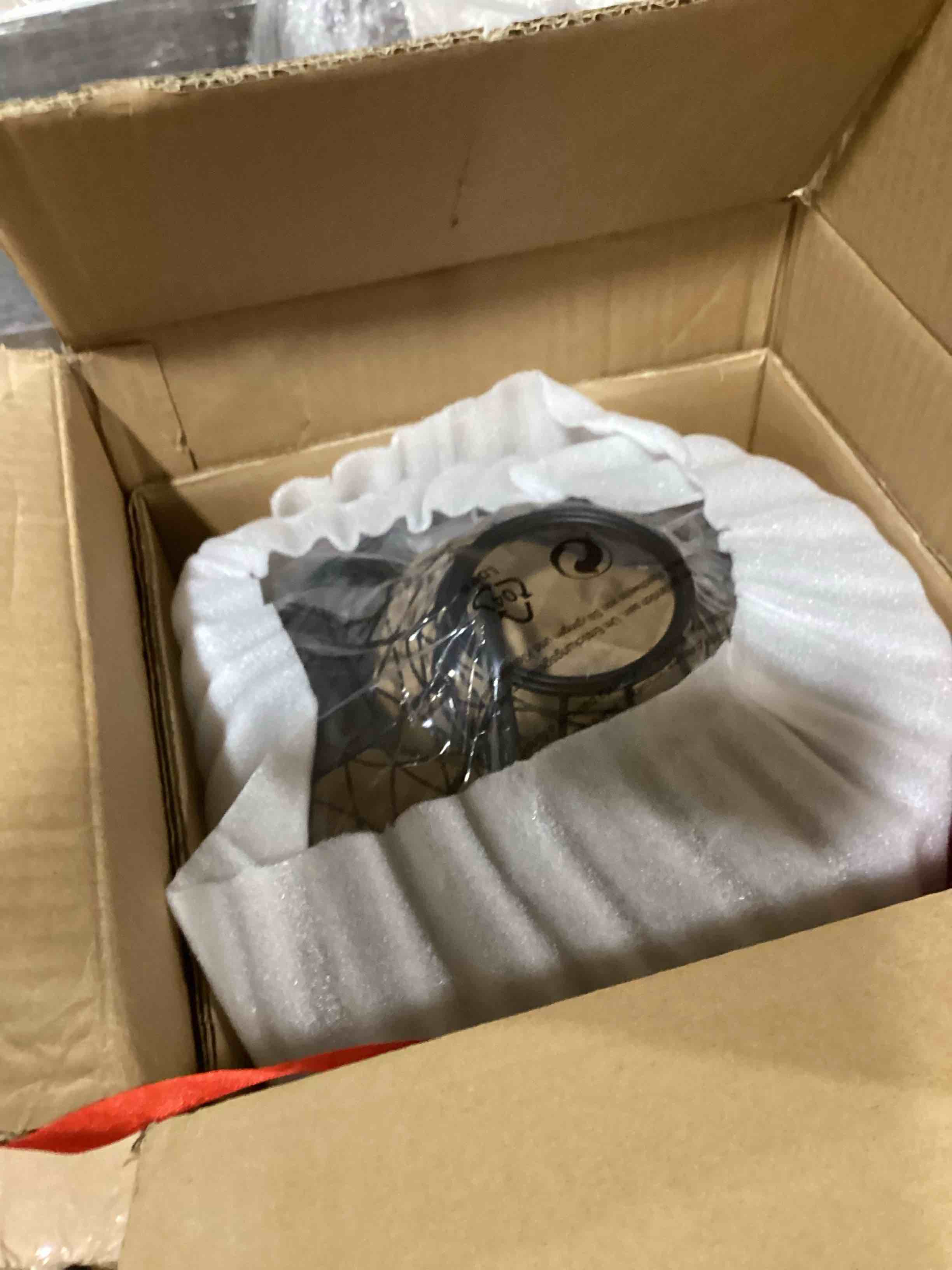 https://s3.amazonaws.com/lotting-images-prod/bidfta/BLU6746265_1724334372779.jpeg