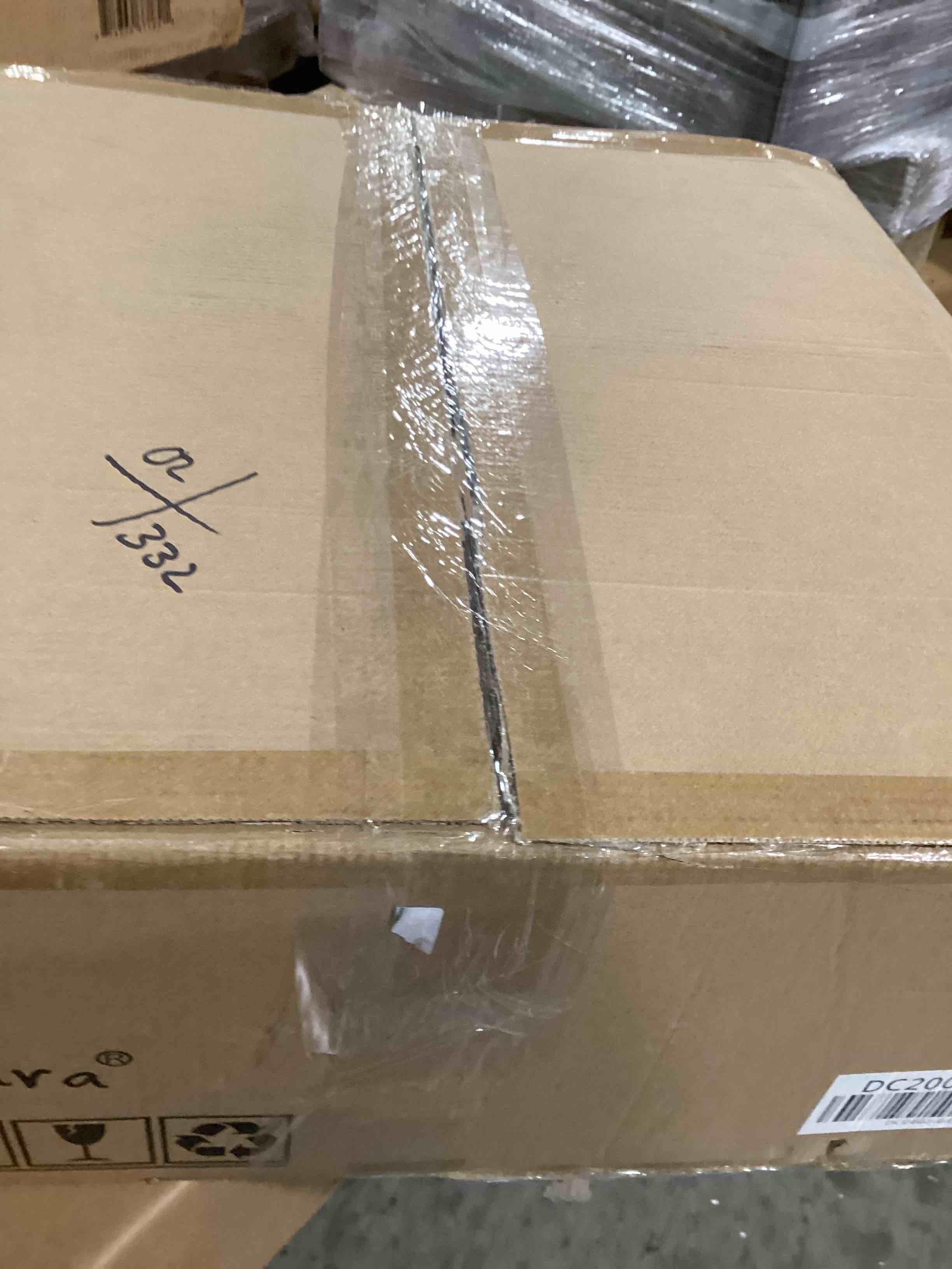 https://s3.amazonaws.com/lotting-images-prod/bidfta/BLU6746293_1724341417413.jpeg