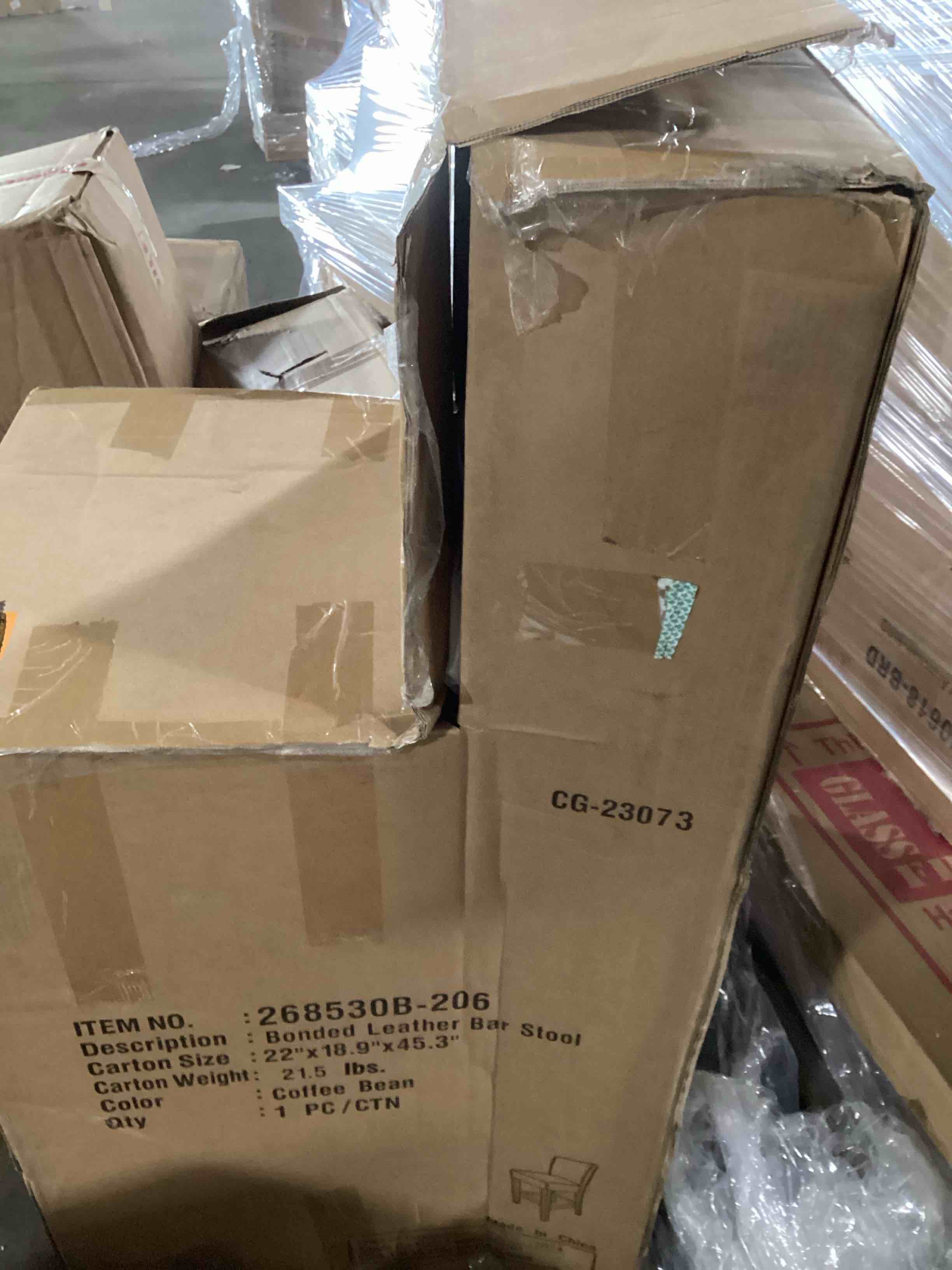 Zyaire Counter & Bar Stool