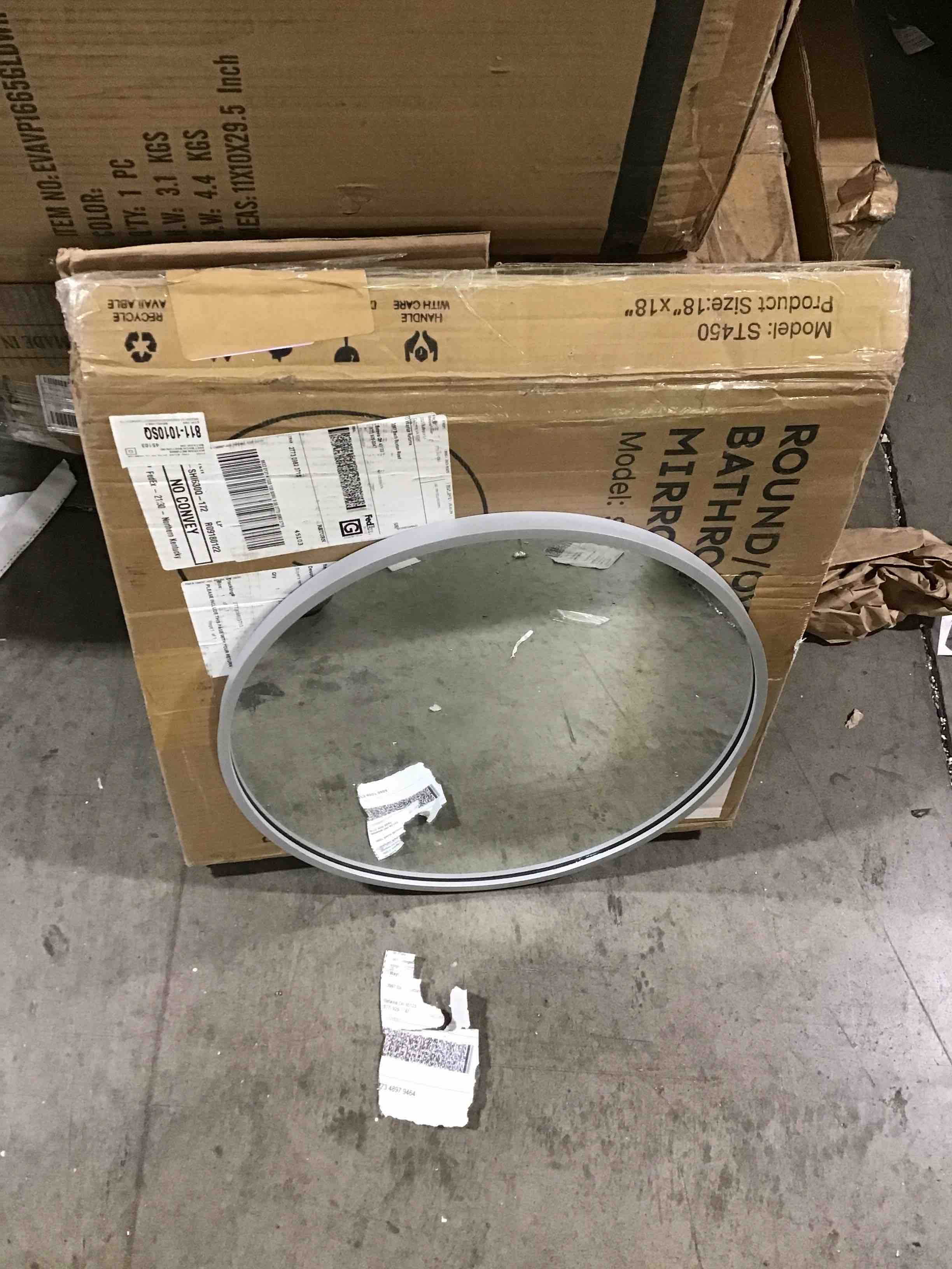 https://s3.amazonaws.com/lotting-images-prod/bidfta/BLU6747939_1722532064409.jpeg