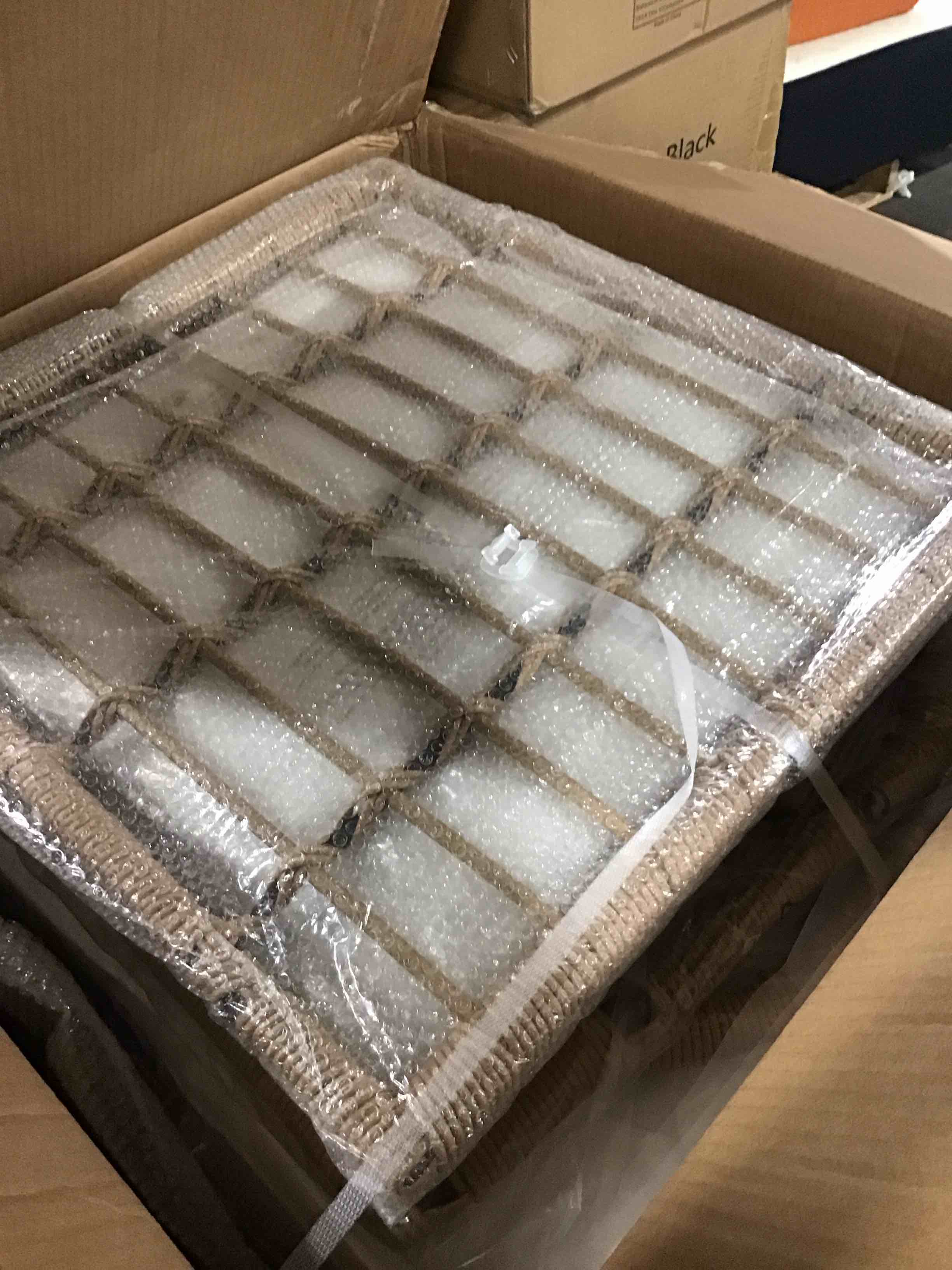 https://s3.amazonaws.com/lotting-images-prod/bidfta/BLU6748988_1724858797750.jpeg