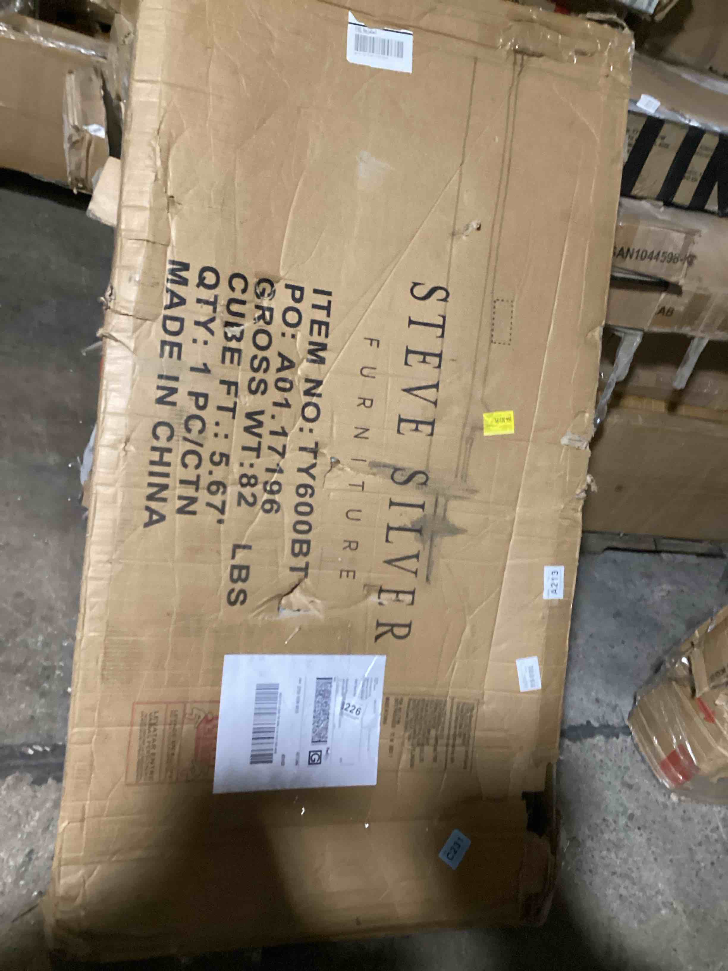 https://s3.amazonaws.com/lotting-images-prod/bidfta/BLU6750395_1726683941134.jpeg