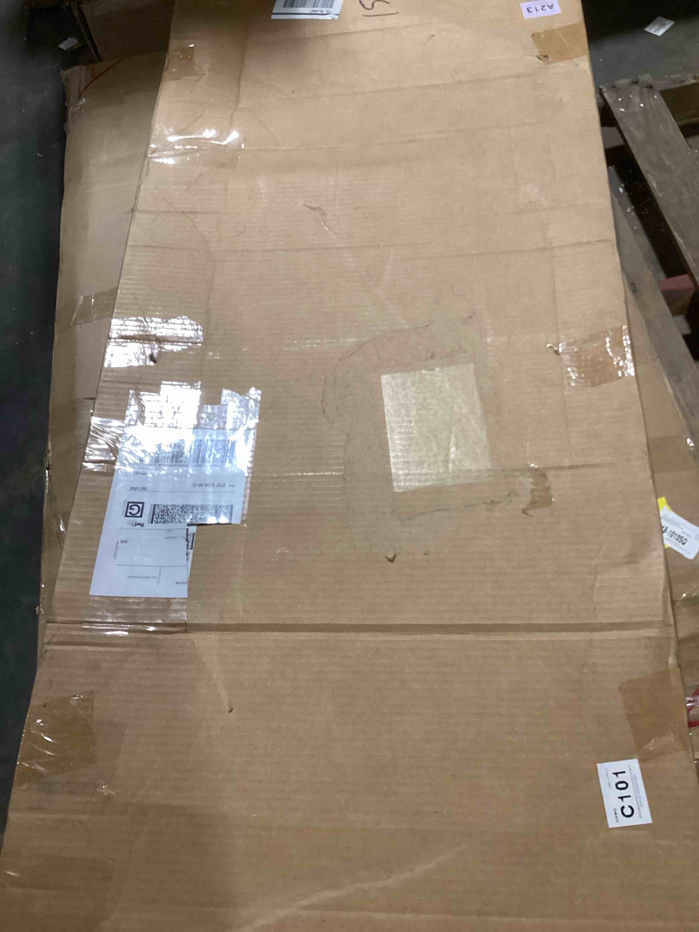 https://s3.amazonaws.com/lotting-images-prod/bidfta/BLU6750609_1727105429172.jpeg