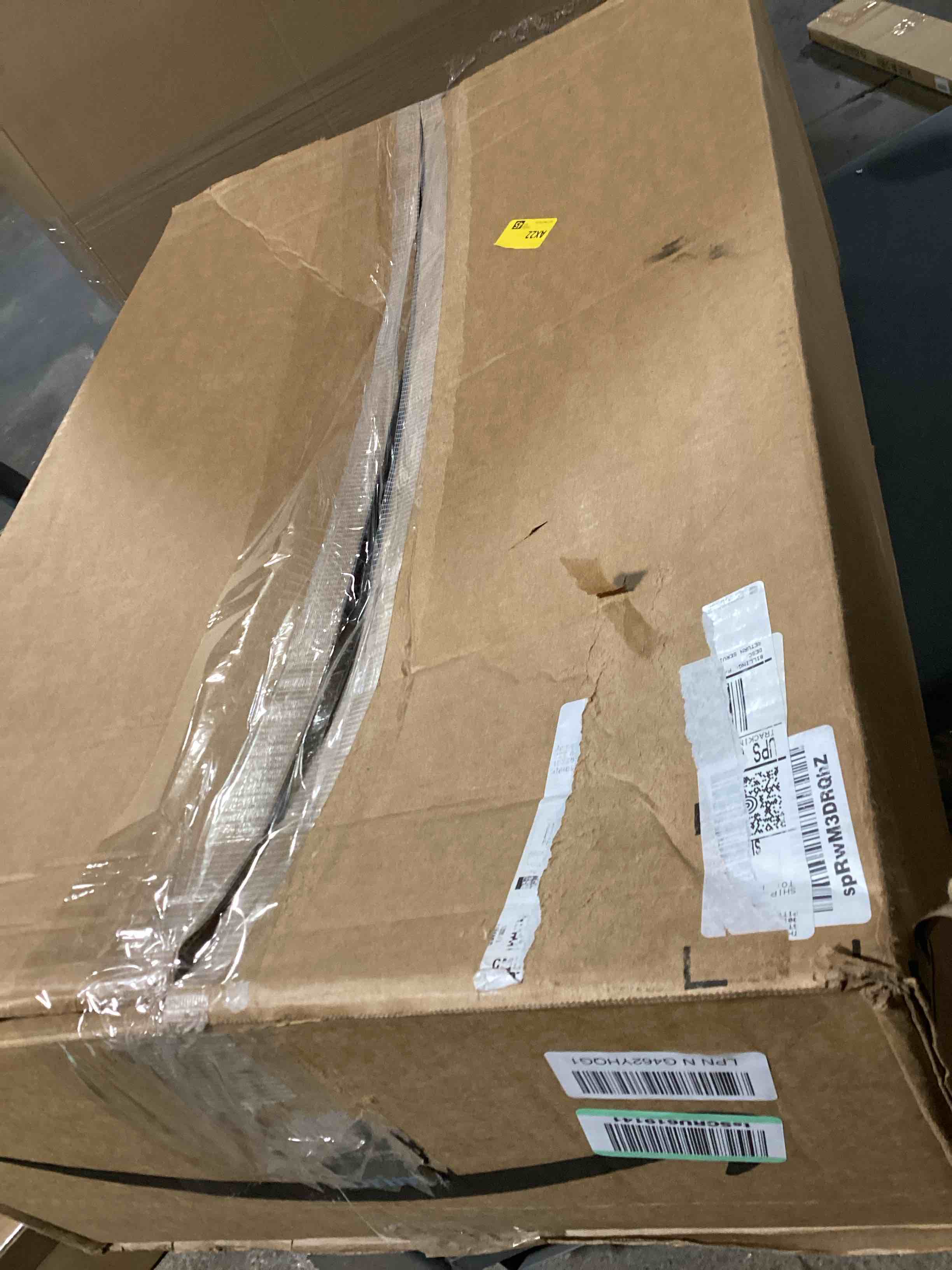 https://s3.amazonaws.com/lotting-images-prod/bidfta/BLU6751801_1729776863343.jpeg