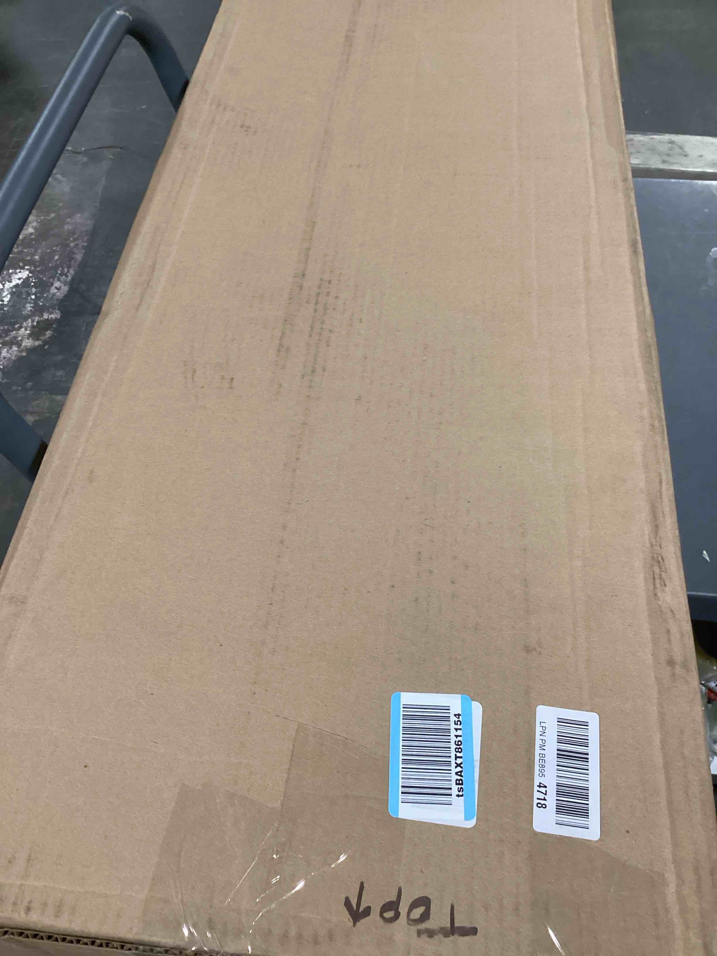 https://s3.amazonaws.com/lotting-images-prod/bidfta/BLU6751859_1729796175925.jpeg