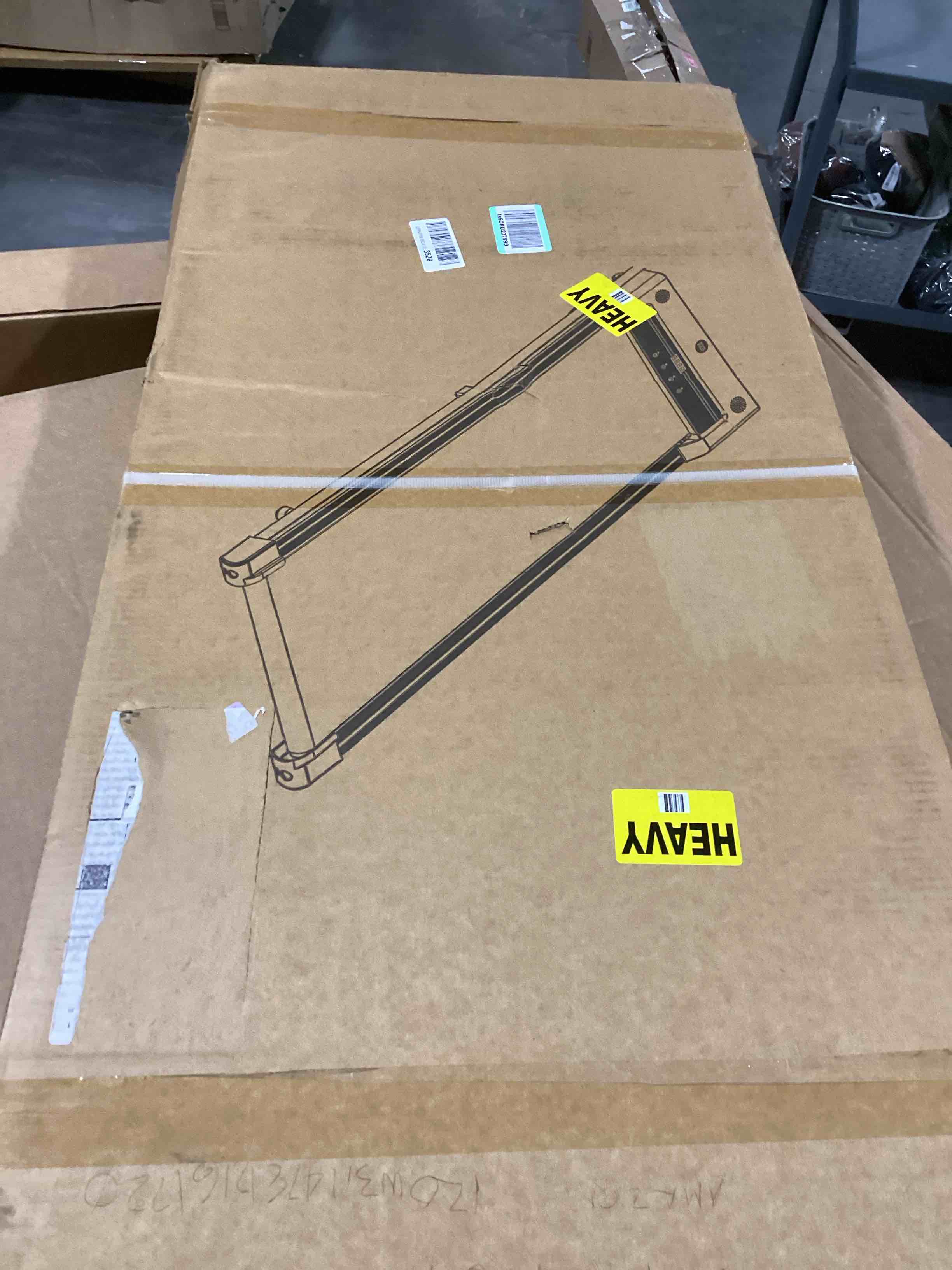 https://s3.amazonaws.com/lotting-images-prod/bidfta/BLU6751873_1729798479060.jpeg
