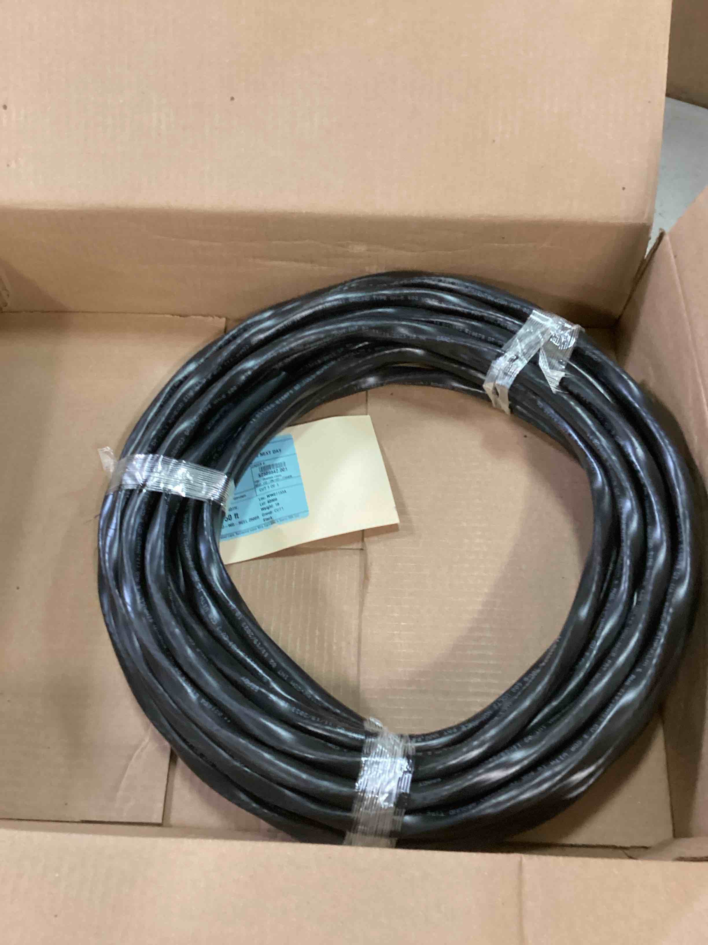 https://s3.amazonaws.com/lotting-images-prod/bidfta/BLU6752042_1720723363351.jpeg