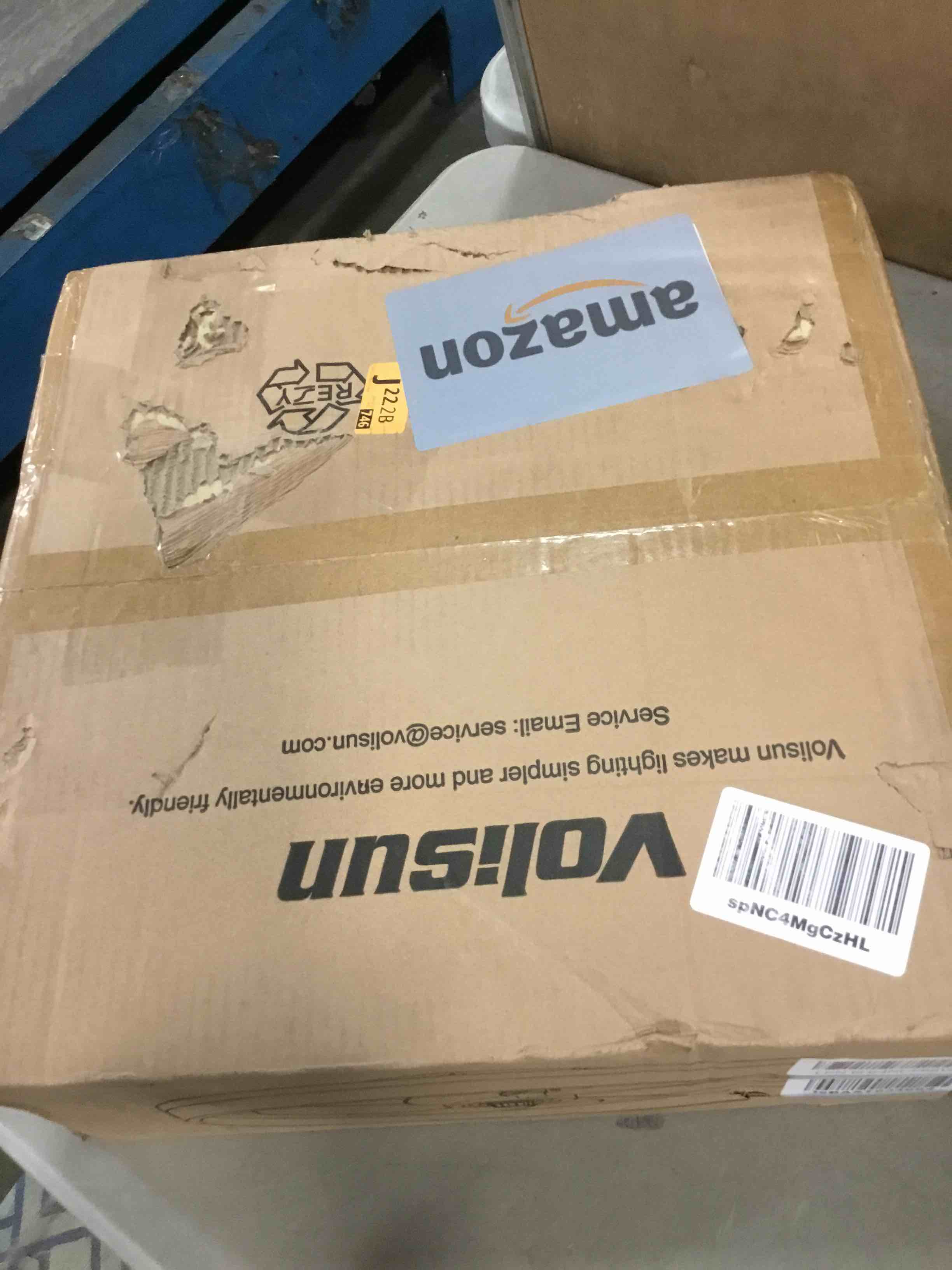 https://s3.amazonaws.com/lotting-images-prod/bidfta/BLU6752847_1721222849321.jpeg