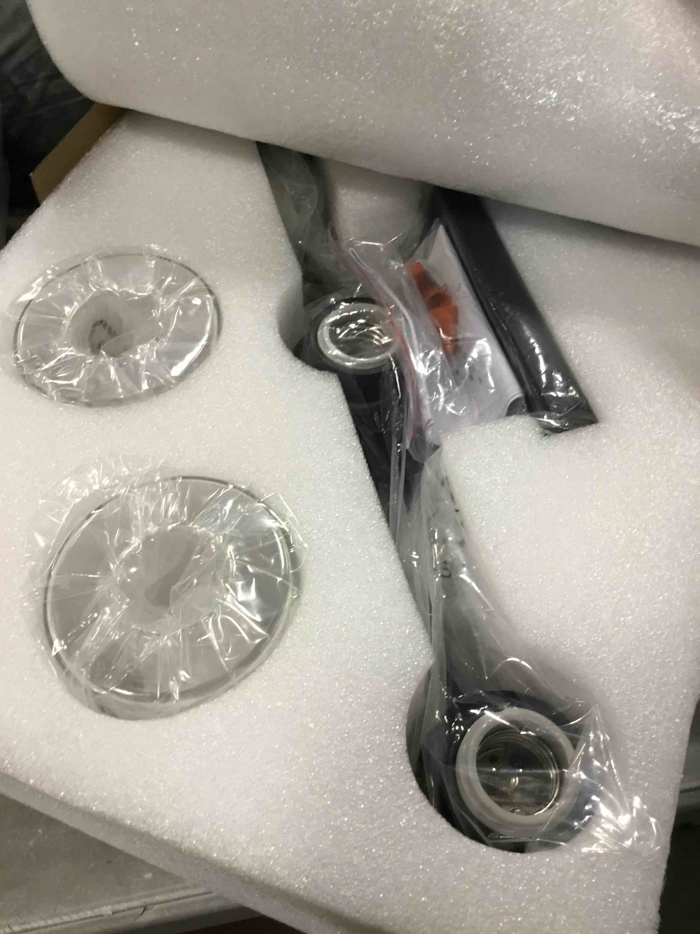 https://s3.amazonaws.com/lotting-images-prod/bidfta/BLU6753047_1721306013250.jpeg