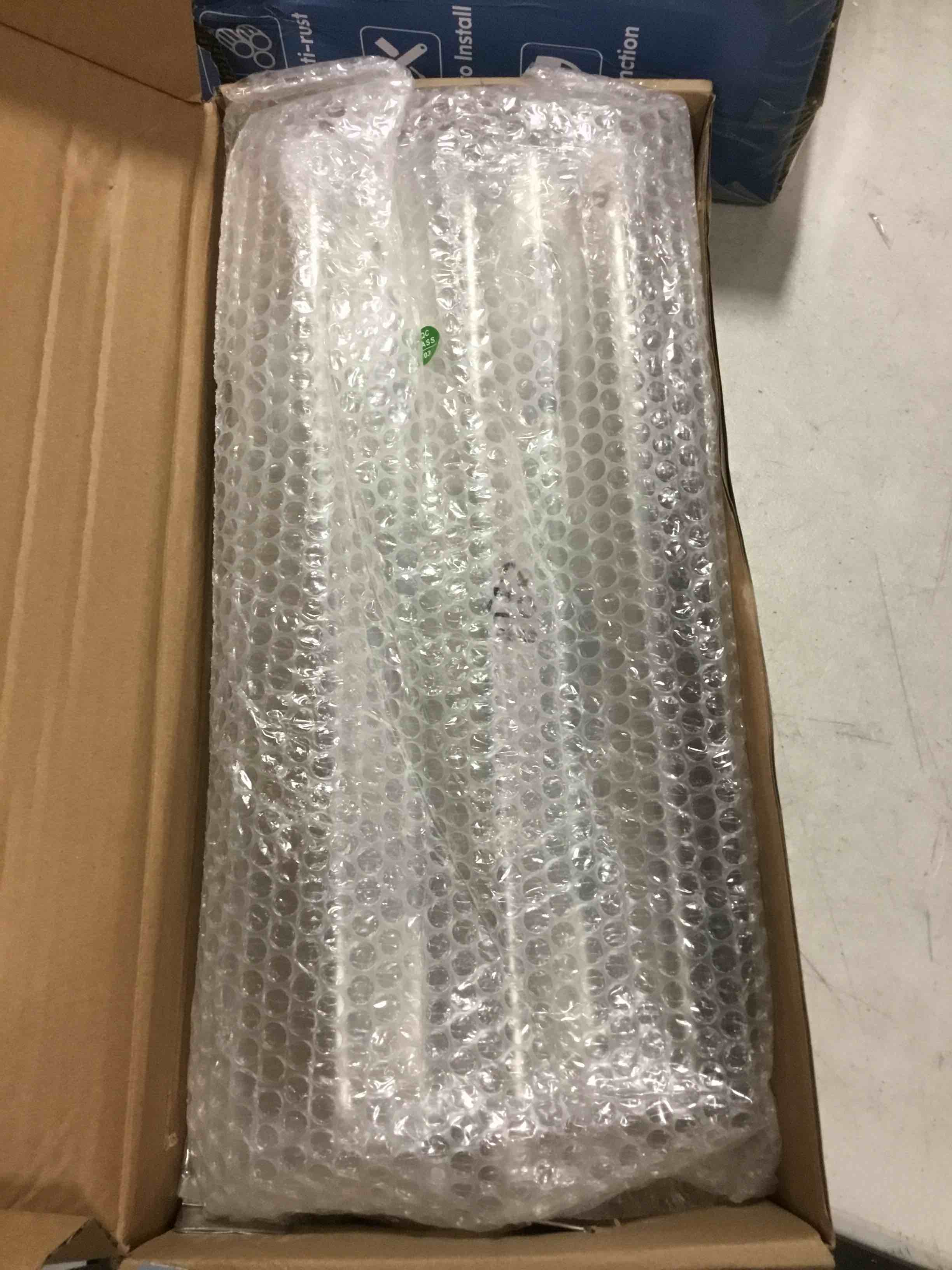 https://s3.amazonaws.com/lotting-images-prod/bidfta/BLU6753497_1720665146779.jpeg